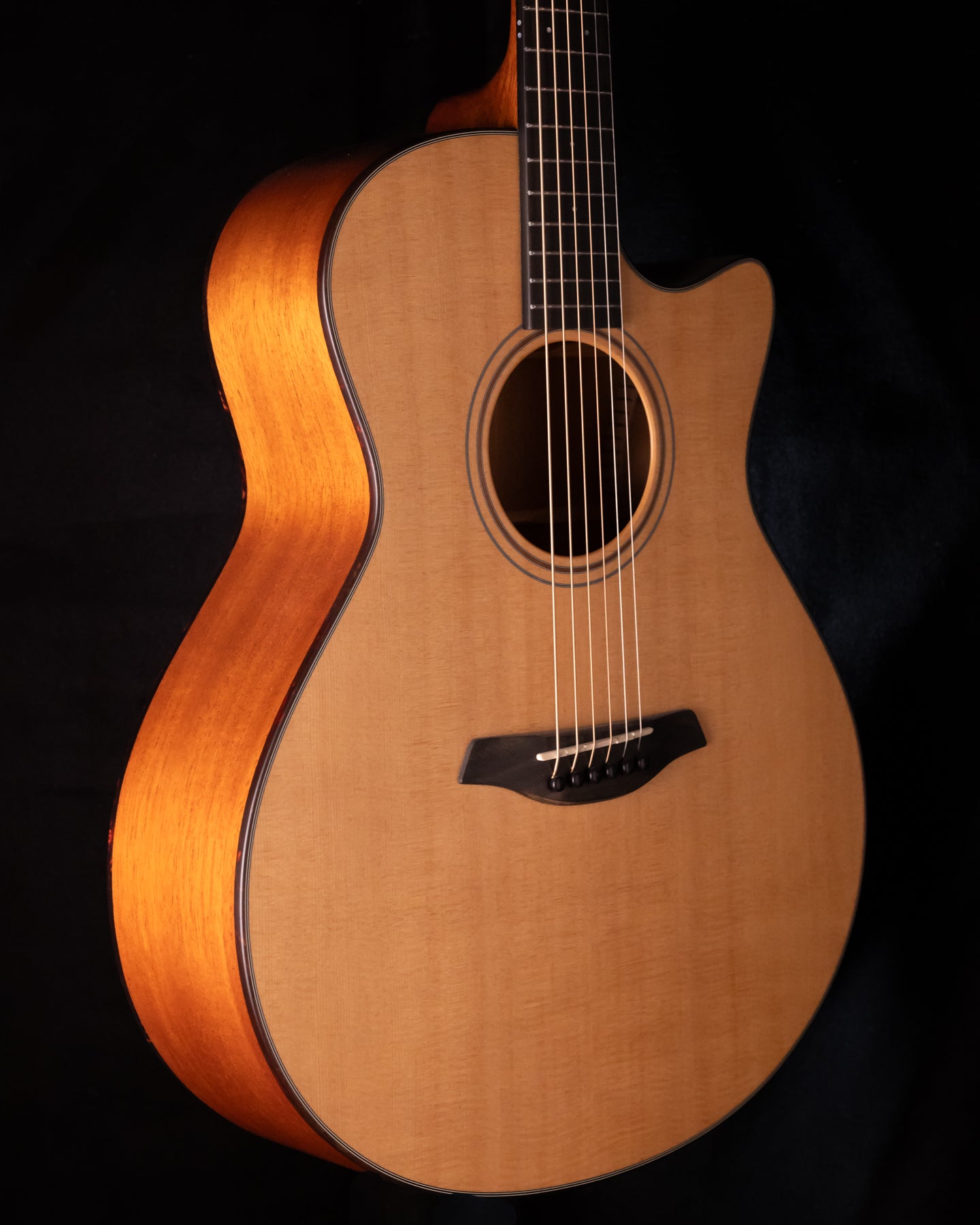Furch Green Series Auditorium Cutaway Model Gc-SM Sitka Spruce / Mahogany