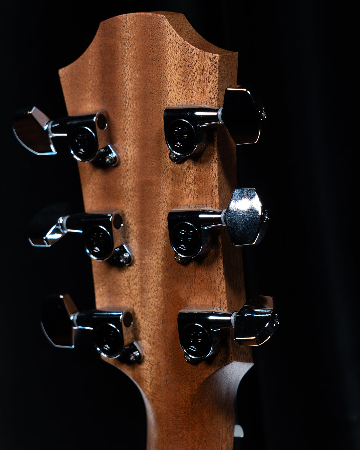Furch Blue Series OMc-CM 43mm Nut Cedar/Mahogany