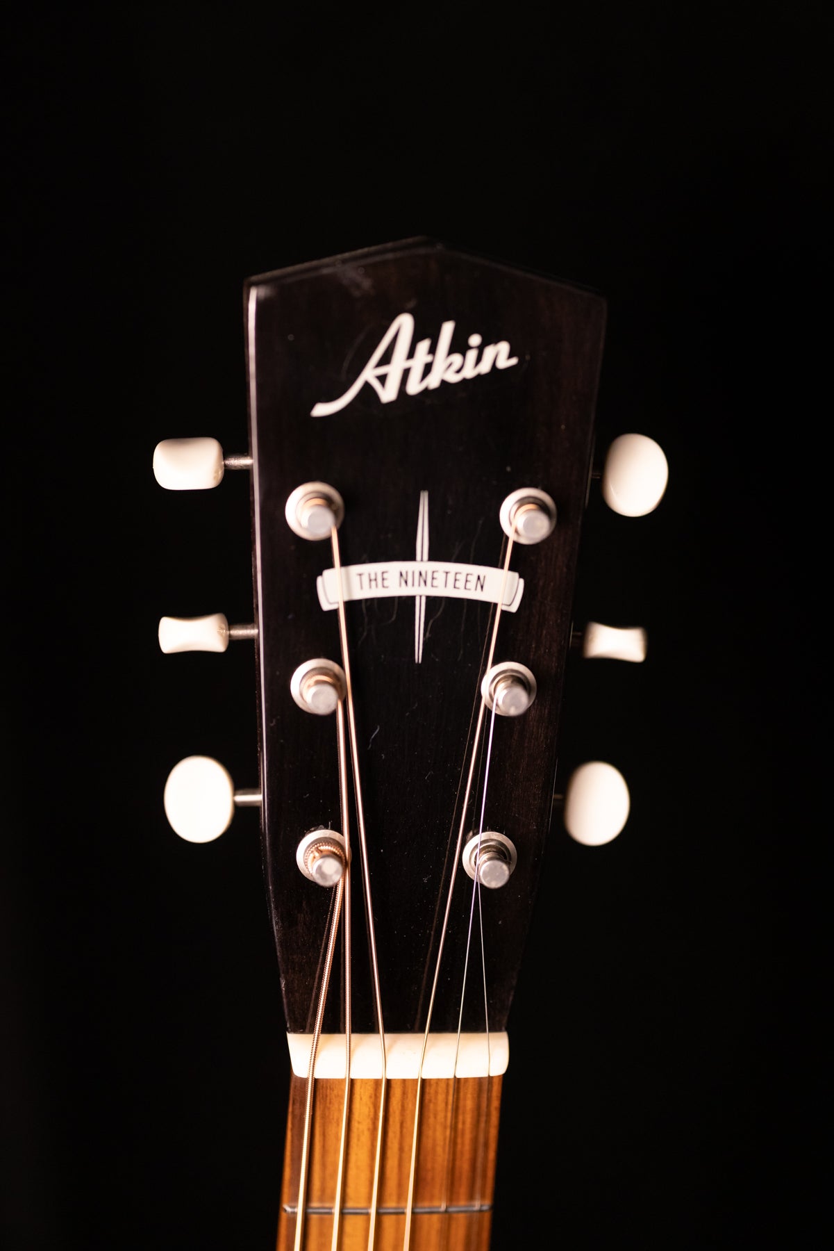 Atkin 19-STD Baked Sitka/ Mahogany Small Slope Shoulder Black Top