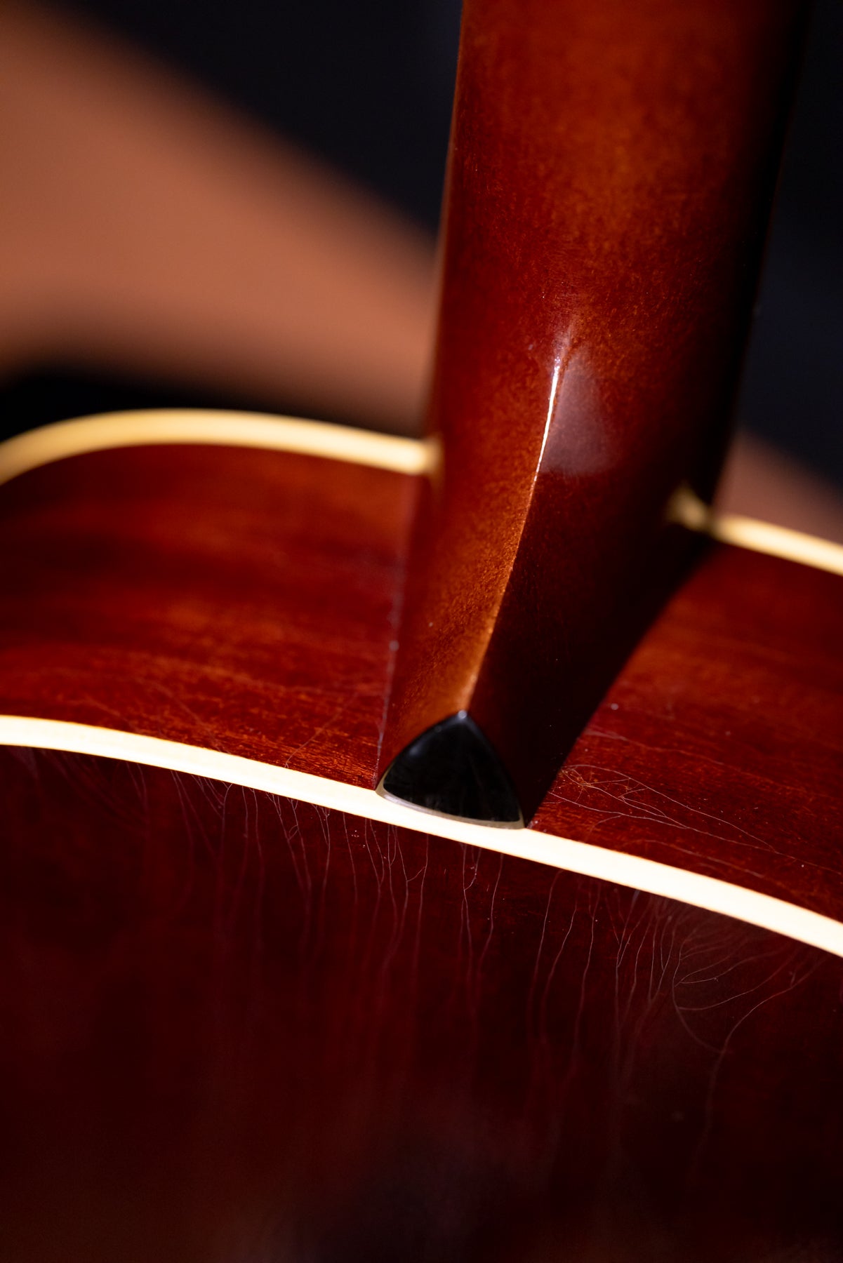 Atkin 19-STD Baked Sitka/ Mahogany Small Slope Shoulder Black Top
