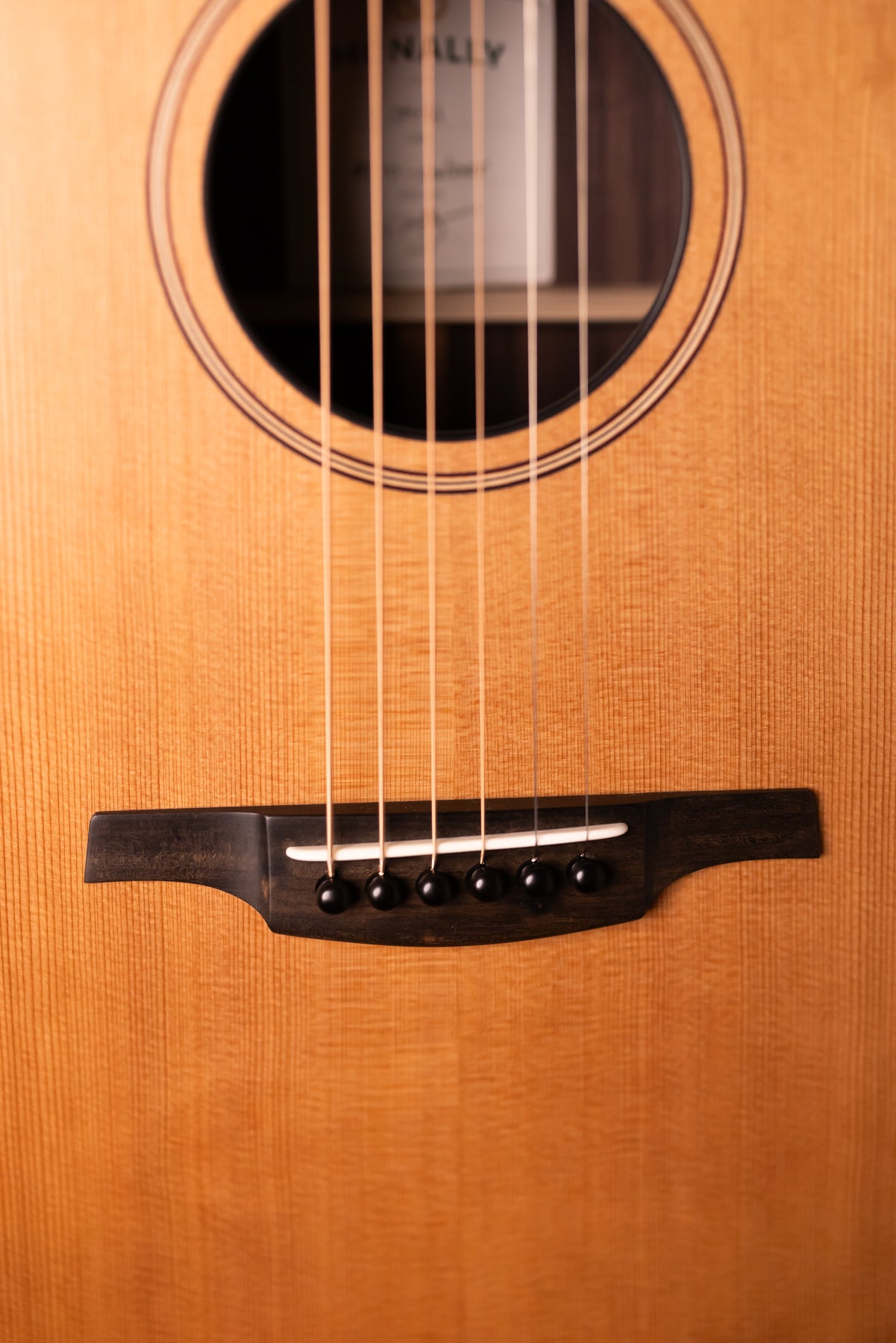 McNally OM 31 Cedar Top / Indian Rosewood Back & Sides