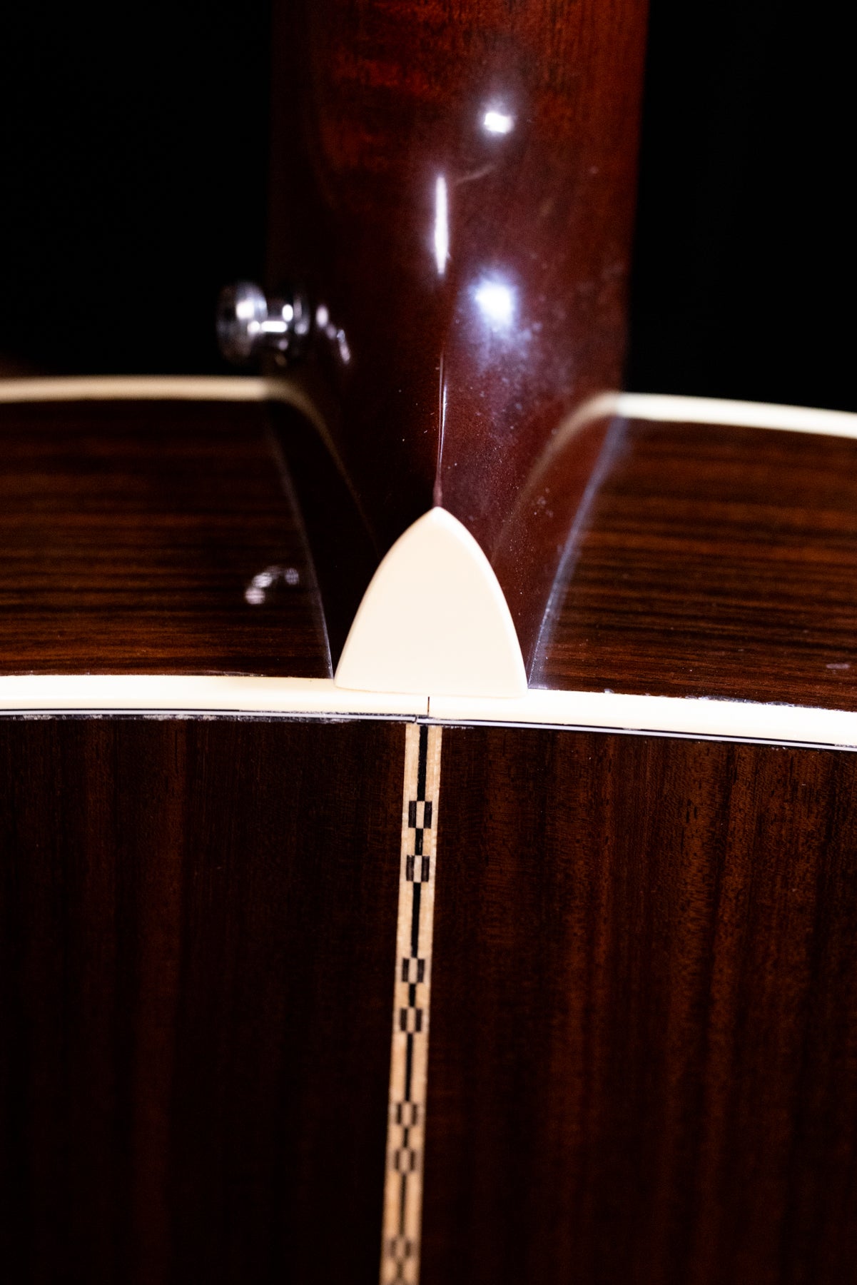 Used 2016 Martin OM-28 Sitka/Rosewood in Excellent Condition with Original Hard Shell Case