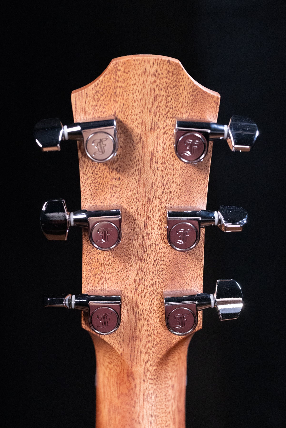 Furch Pioneer CMa Western Red Cedar/African Mahogany Travel Guitar
