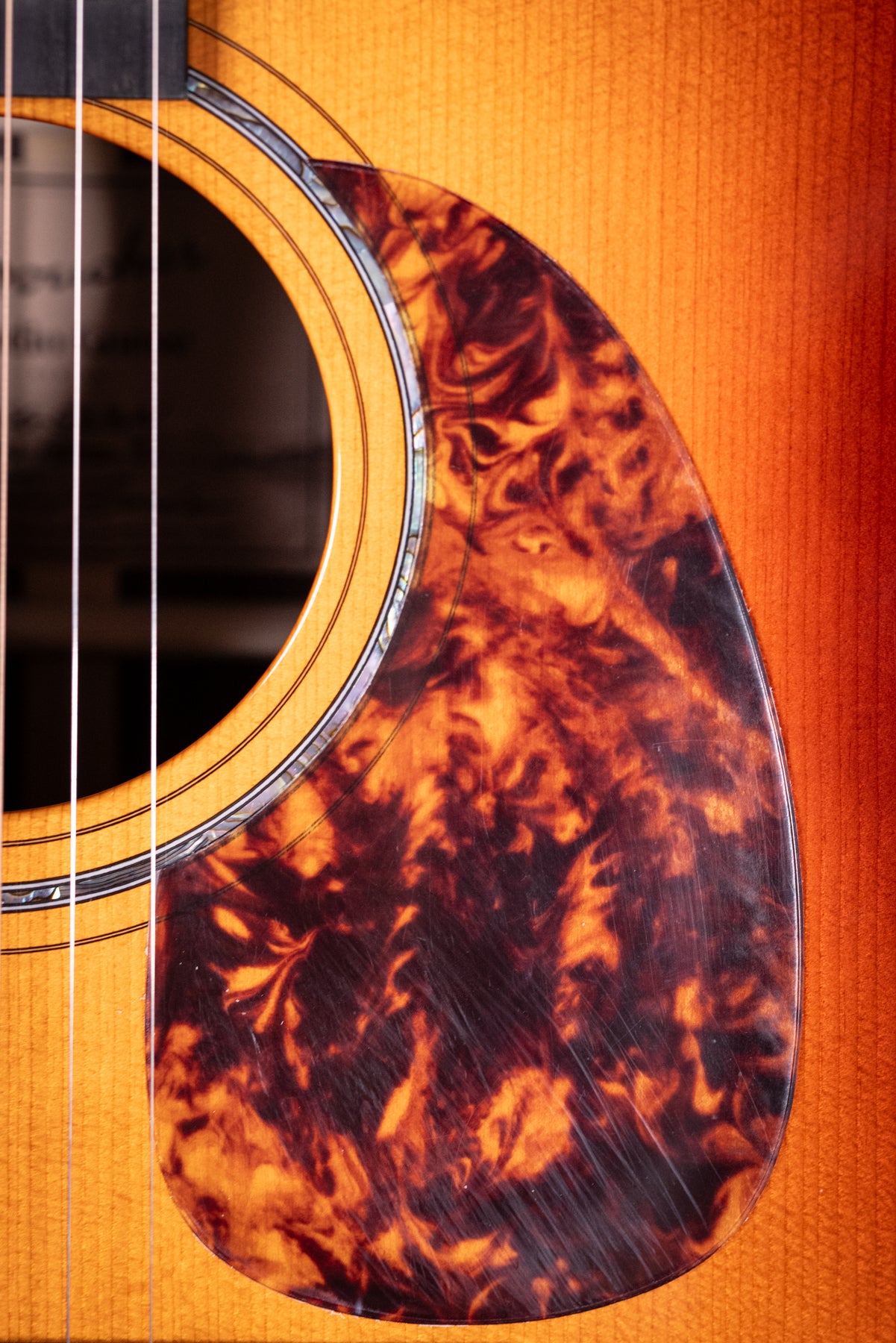 Boucher SG-52-BMV "Studio Goose" Amber Burst Dreadnaught Master Grade Adirondack / Indian Rosewood Vintage Pack