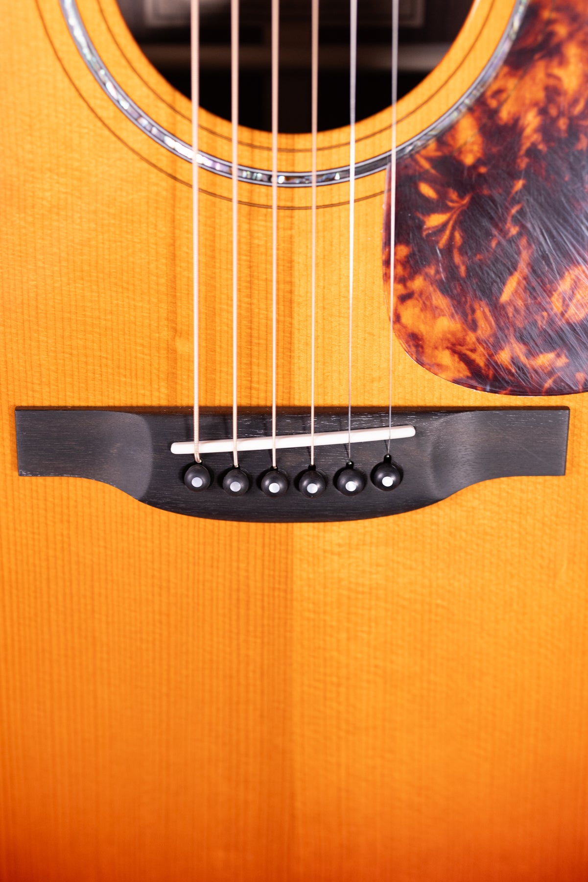 Boucher SG-52-BMV "Studio Goose" Amber Burst Dreadnaught Master Grade Adirondack / Indian Rosewood Vintage Pack