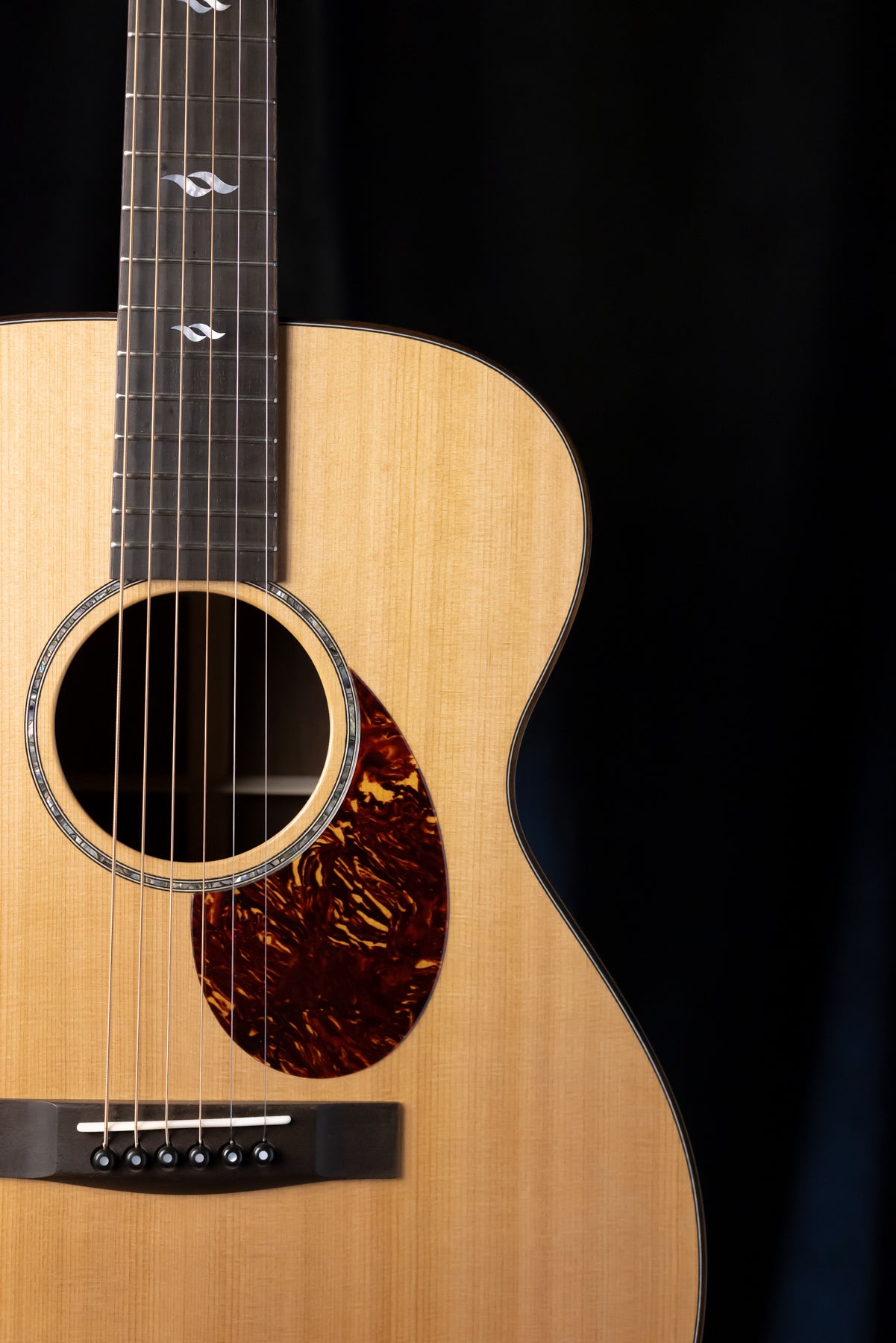 Huss & Dalton OM Custom Western Red Cedar / African Wenge