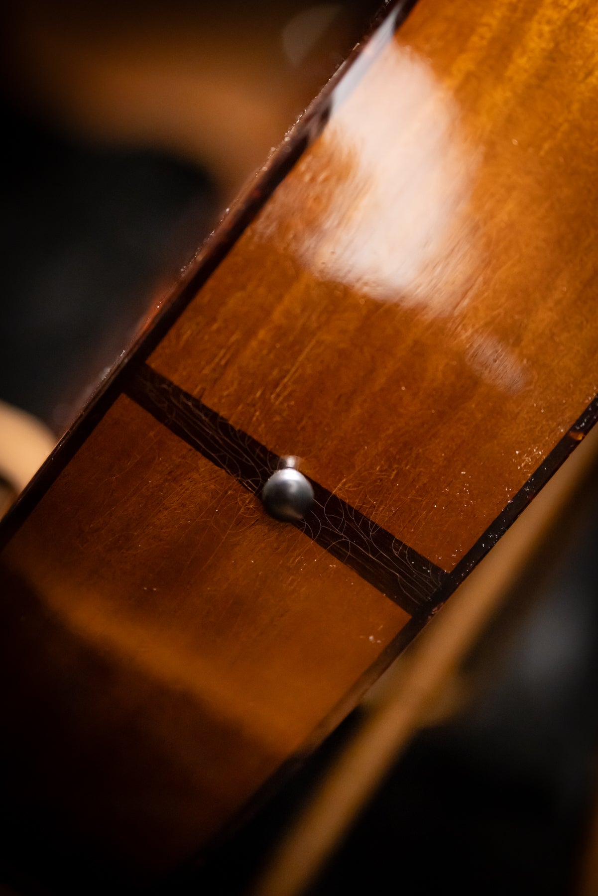 Atkin "Essential OM" Baked Sitka/ Mahogany