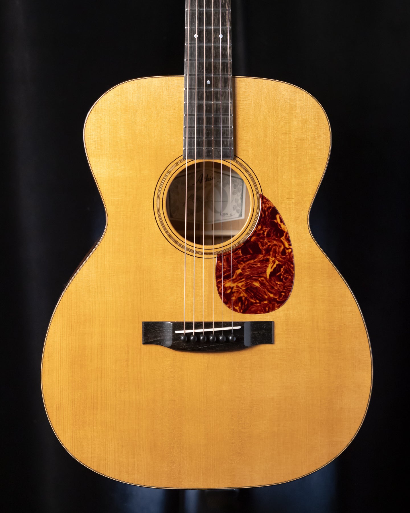 Atkin "Essential OM" Baked Sitka/ Mahogany
