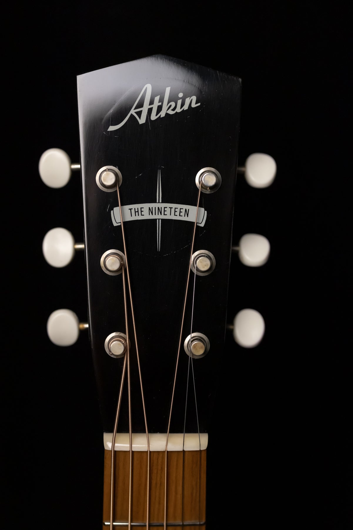 Atkin 19-STD Baked Sitka/ Mahogany Small Slope Shoulder Black Top