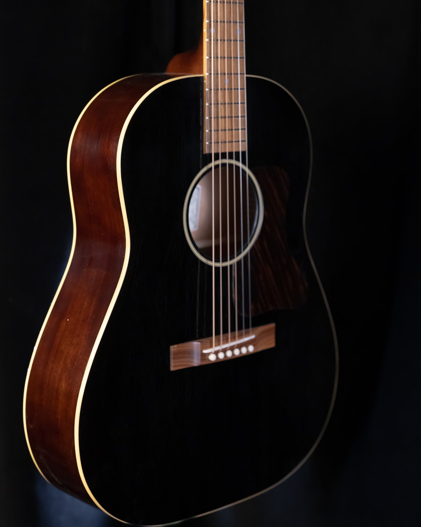 Atkin 19-STD Baked Sitka/ Mahogany Small Slope Shoulder Black Top