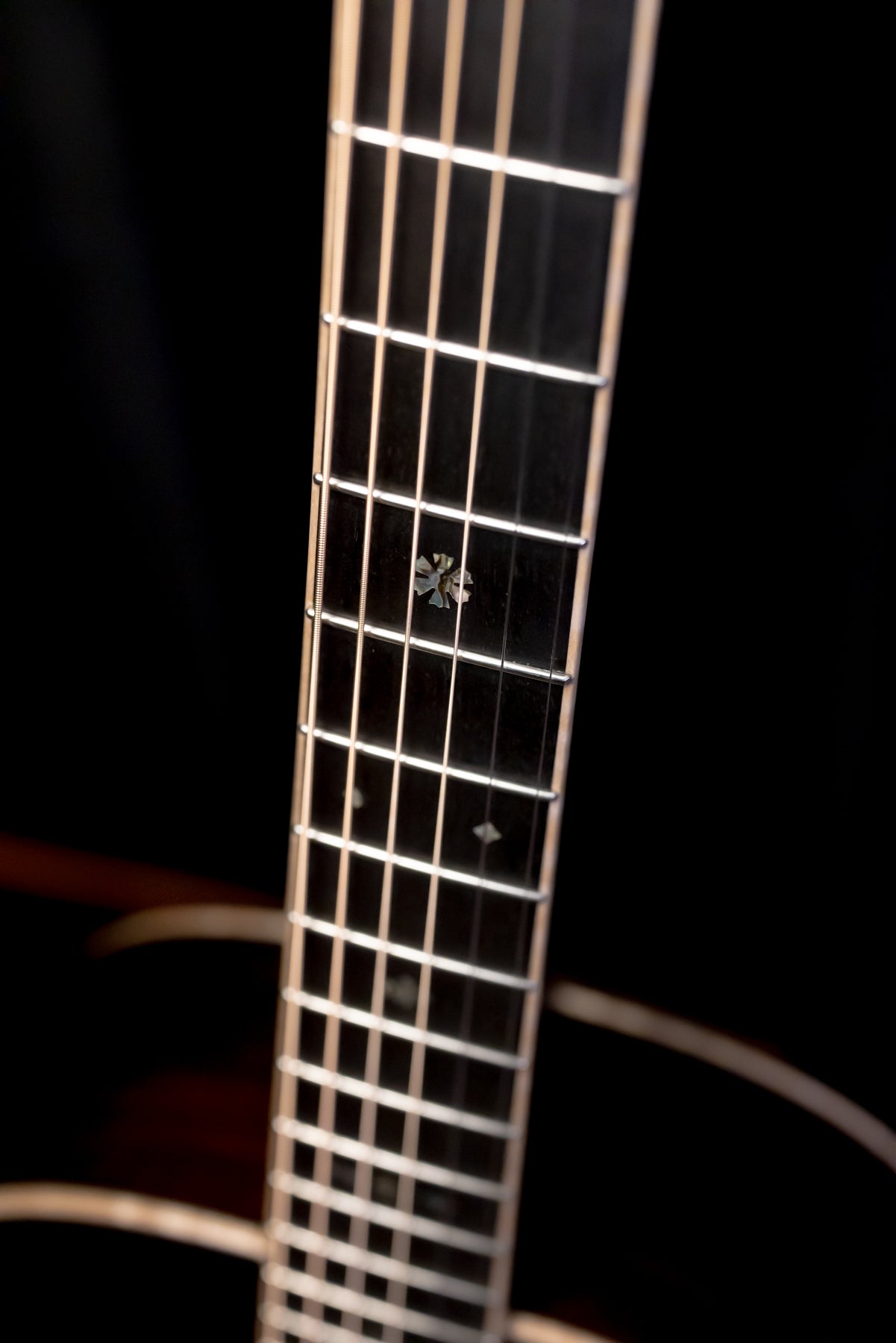 Huss and Dalton DS Custom Sunburst Slope Dread Sinker Redwood/Rosewood