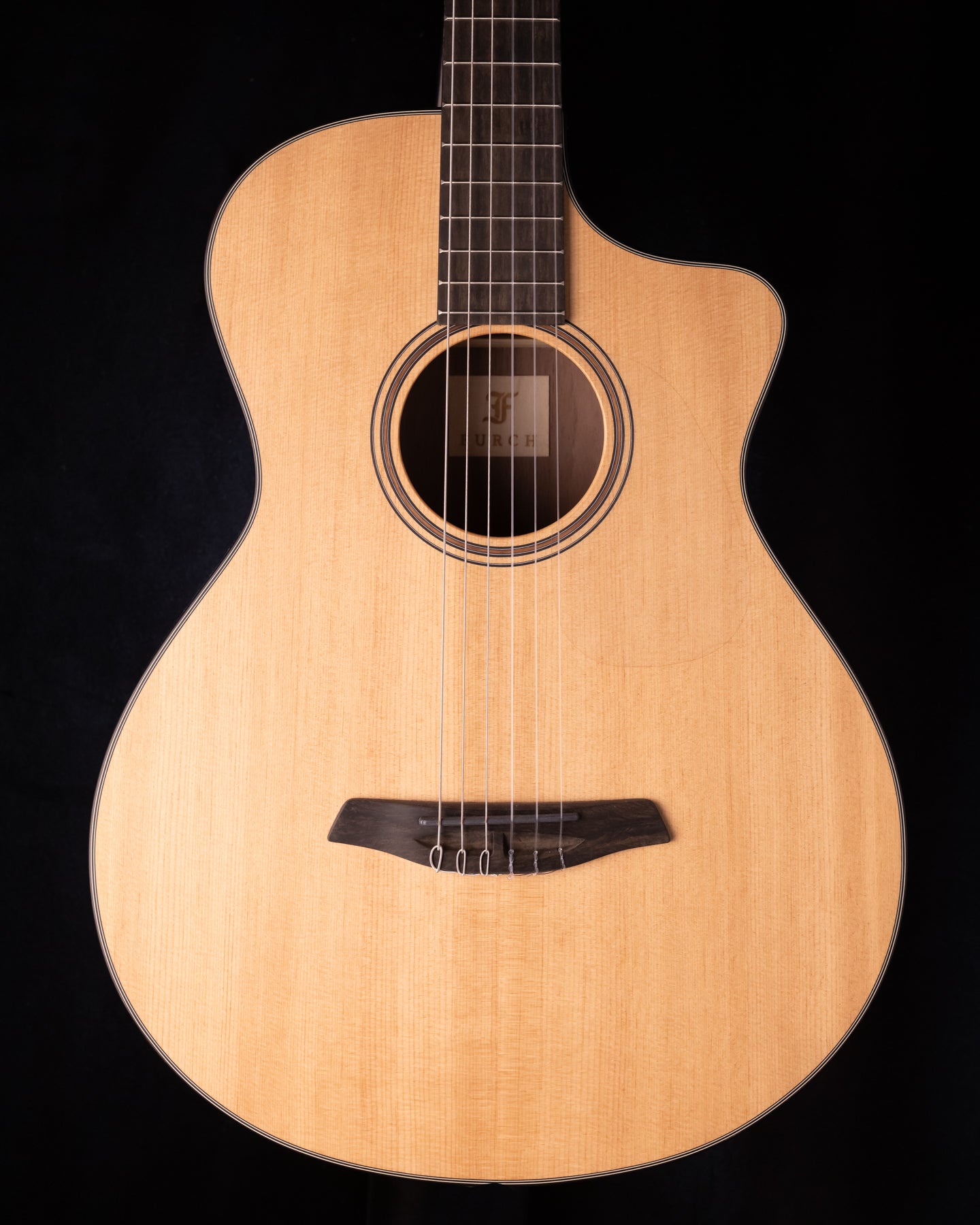 Furch GNc 2-SW Sitka Walnut Hybrid Classical