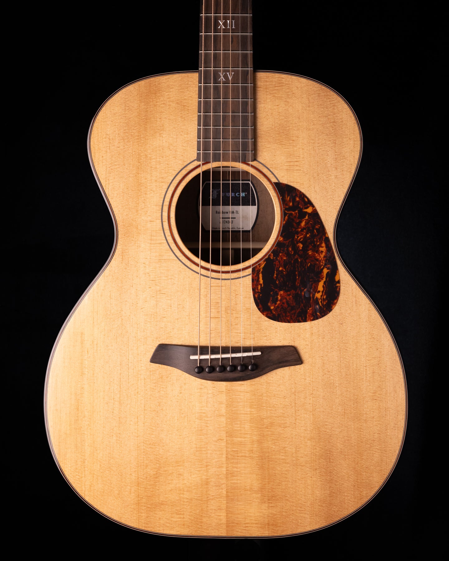 Furch Rainbow OM-TL Aged Spruce/Claro Walnut