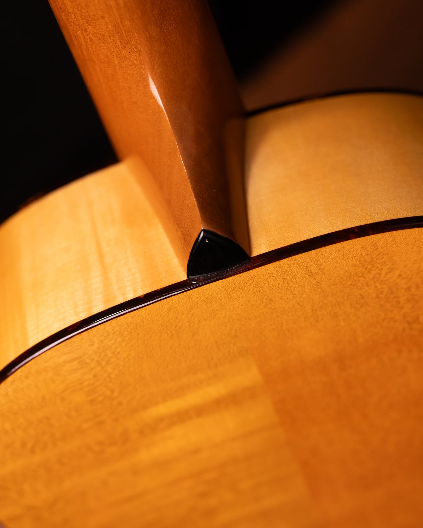 Atkin Kingfisher L36 Baked Sitka/Flame Maple