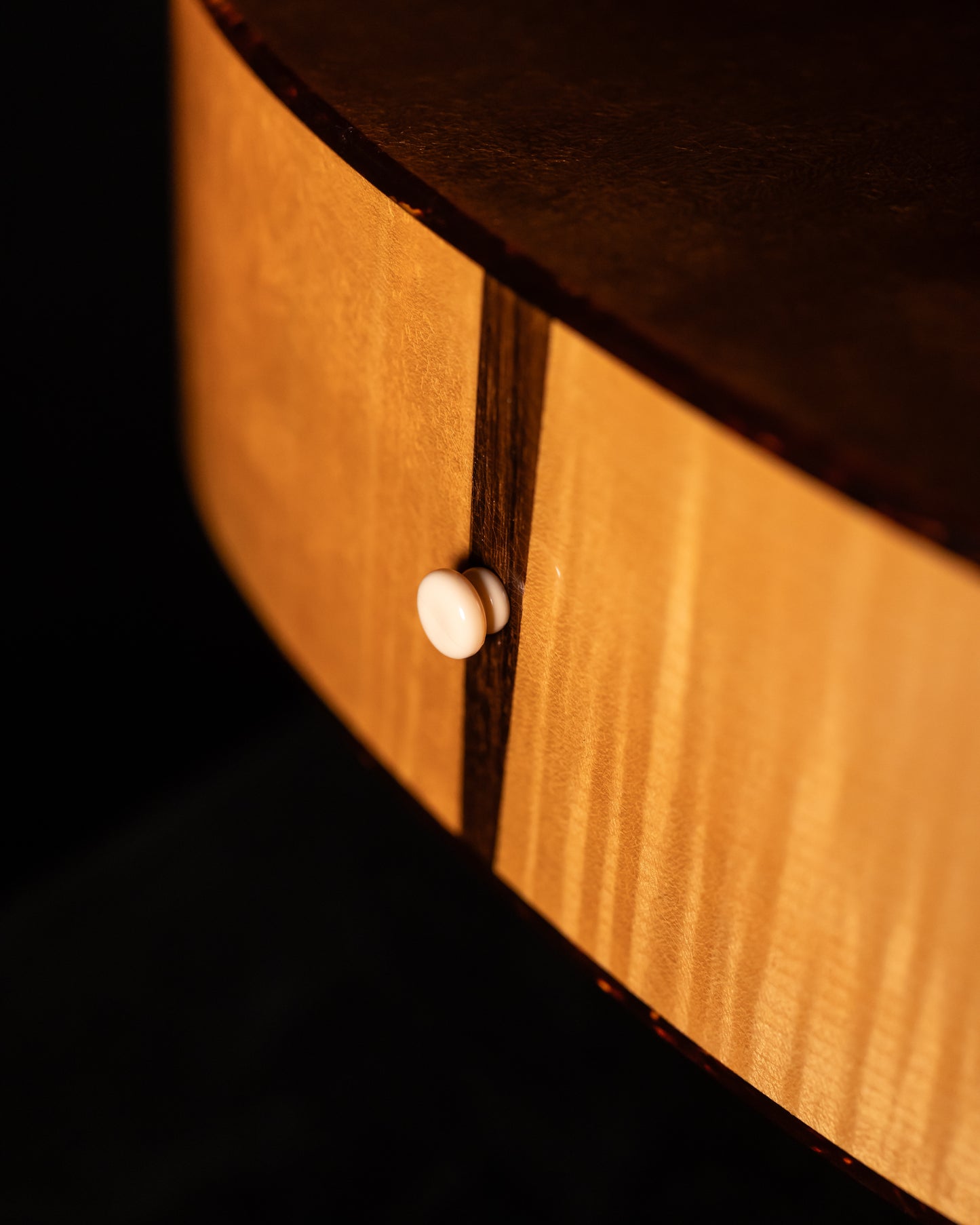 Atkin Kingfisher L36 Baked Sitka/Flame Maple