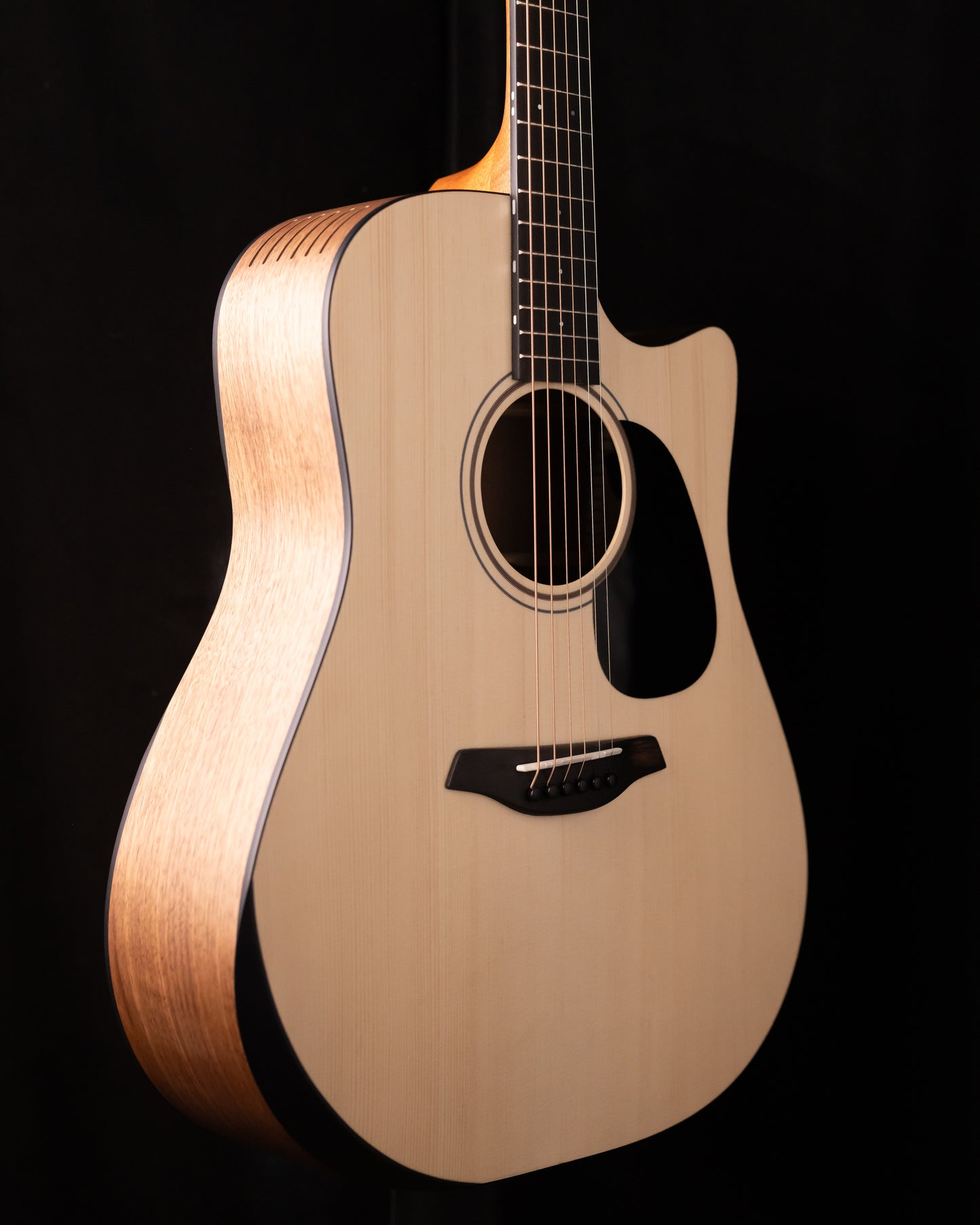 Furch Blue Performance Dc-EWa Engelmann Spruce/Walnut