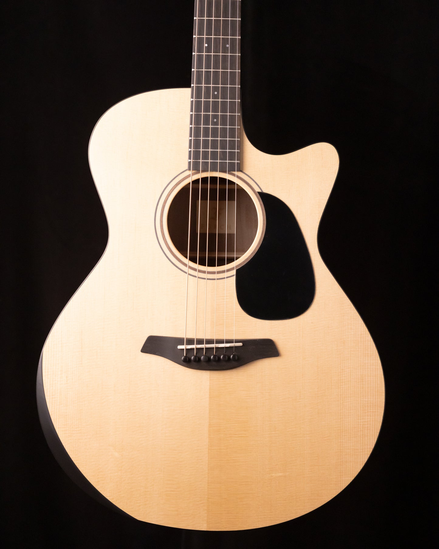 Furch Blue Deluxe Gc-SW Sitka/Black Walnut