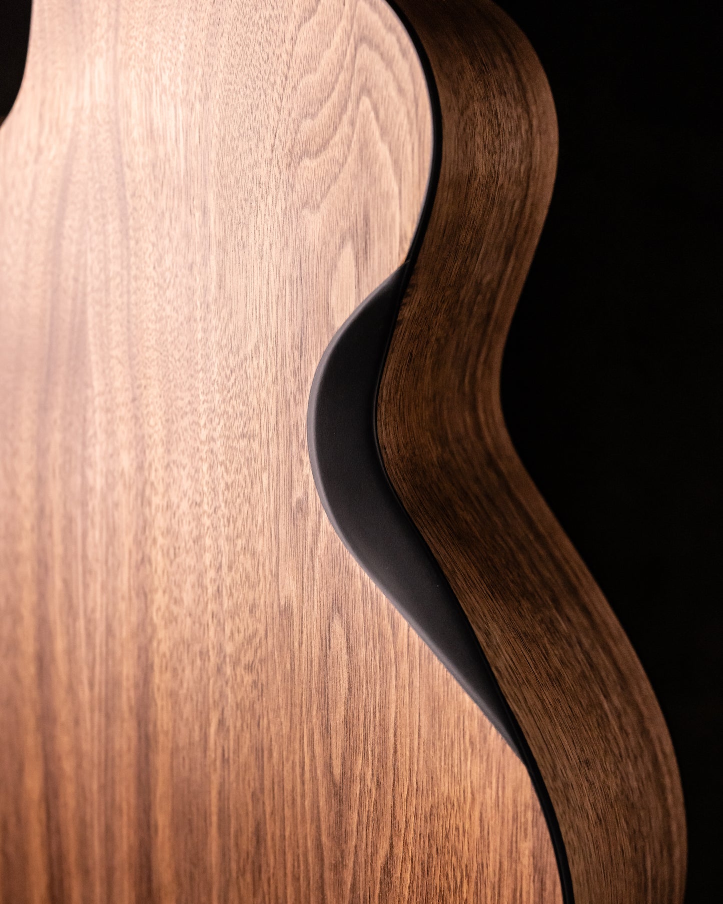 Furch Blue Deluxe Gc-SW Sitka/Black Walnut