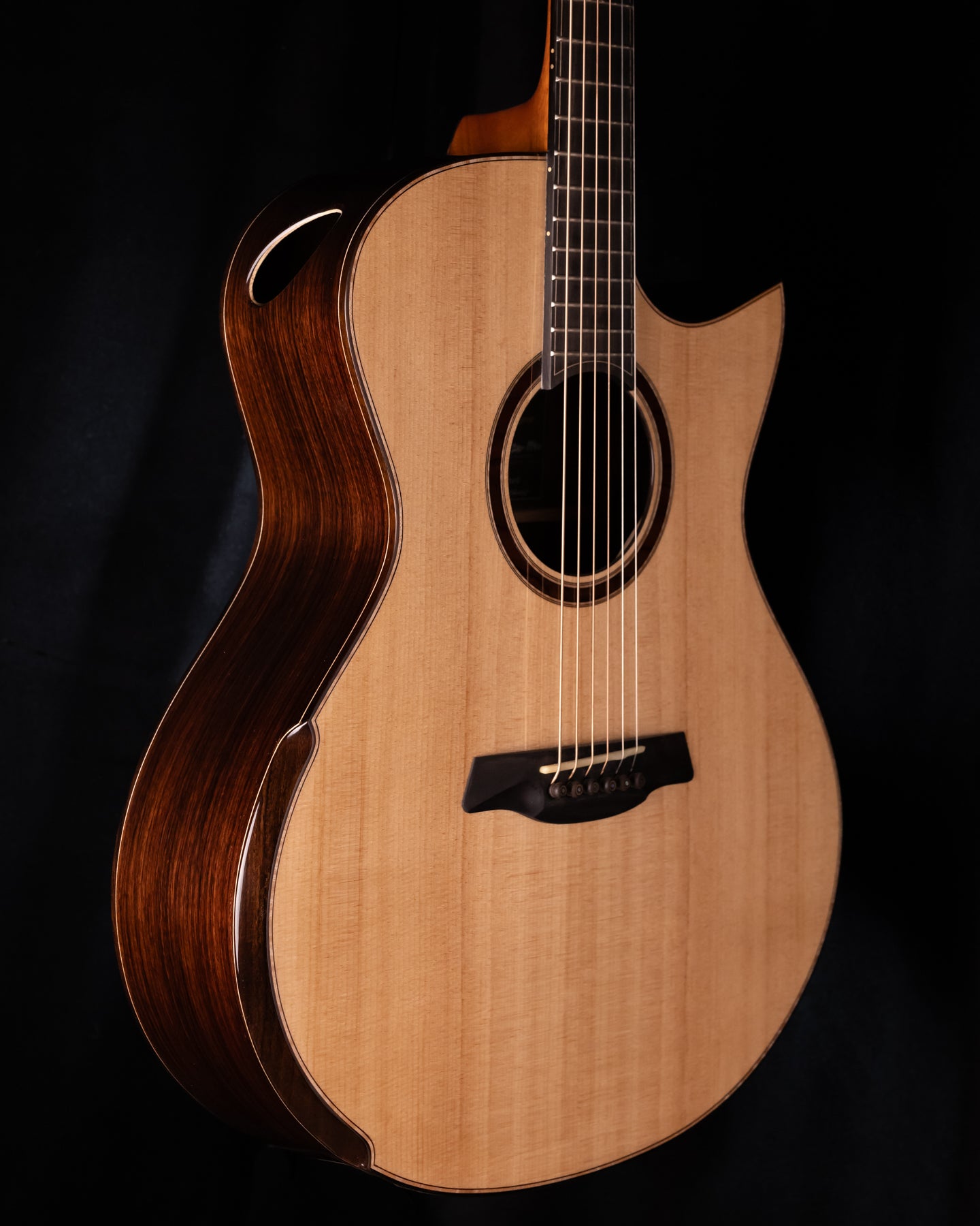 Hozen MJ w/ Sitka/Indian Rosewood