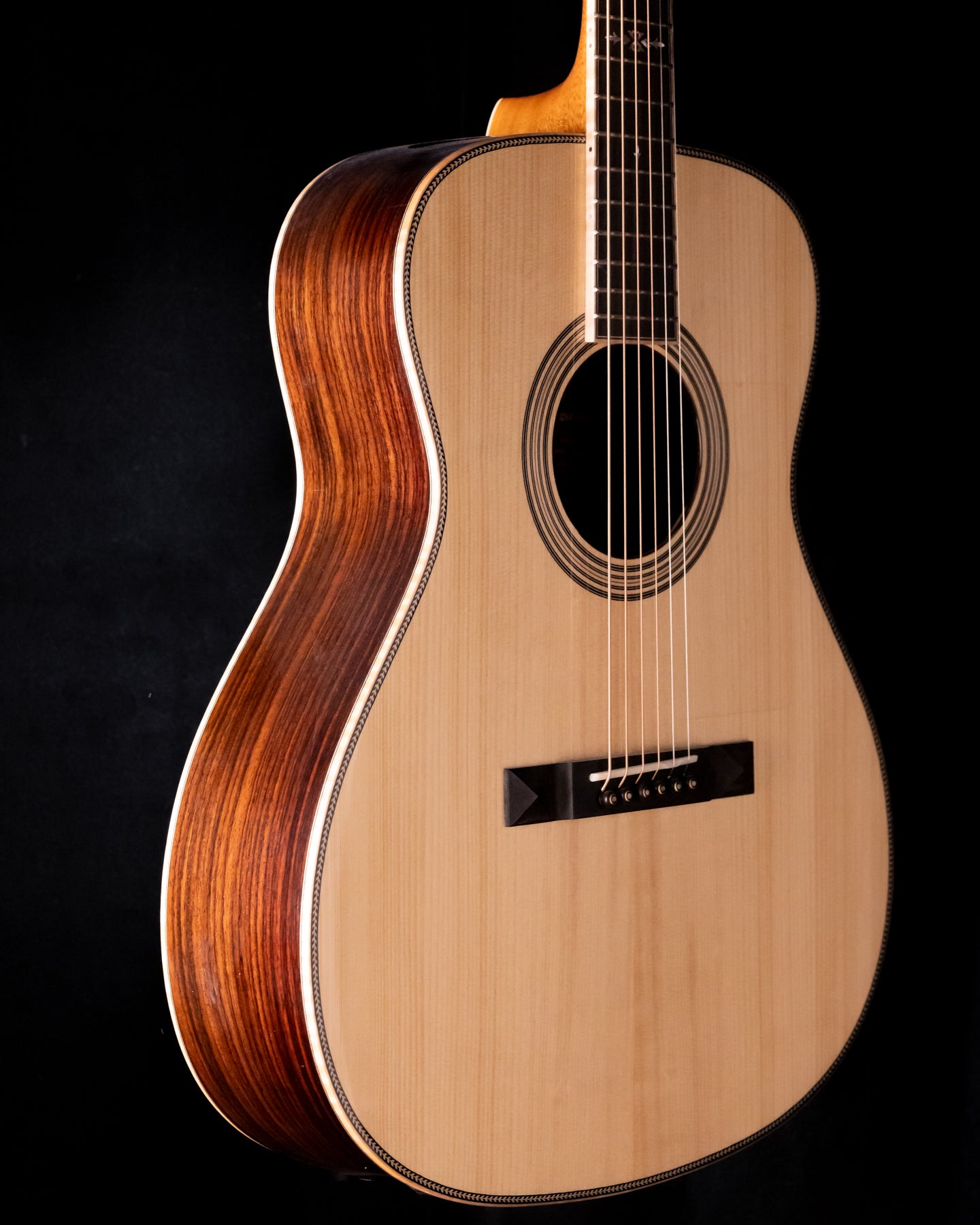 Hozen Red Label HR-OM-AR Torrefied Adirondack Spruce/Indian Rosewood