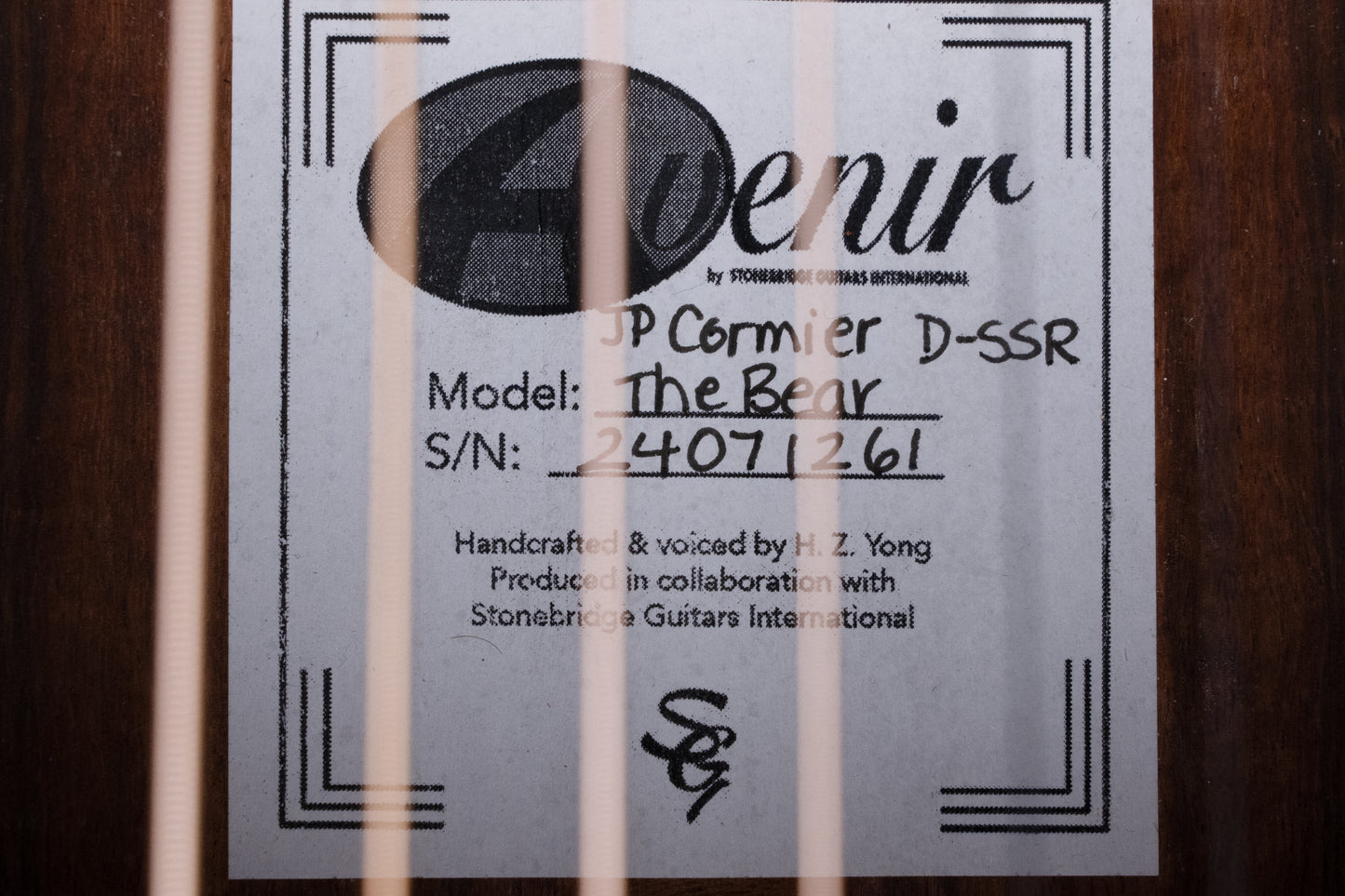 Avenir D-SSR "The Bear" J.P. Cormier Signature Sitka/Santos Rosewood