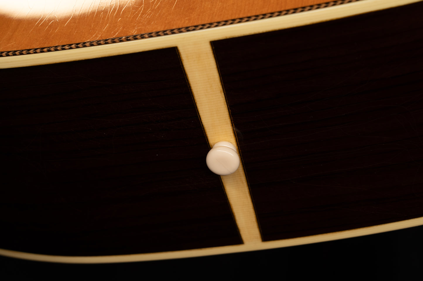 Atkin 00037 Baked Sitka/Indian Rosewood