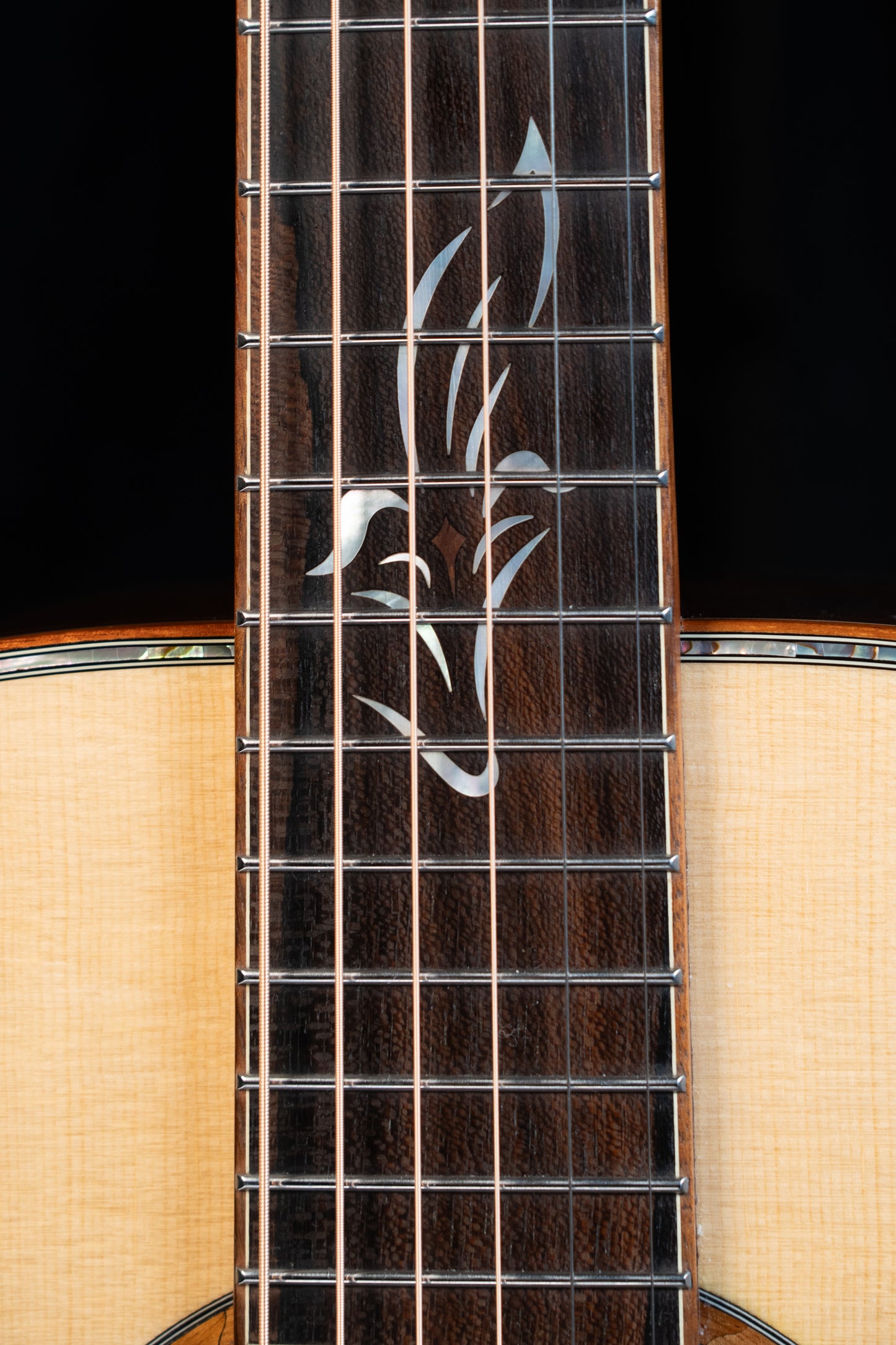 Previously Owned Furch Red Series G-LC Alpine/Cocobolo