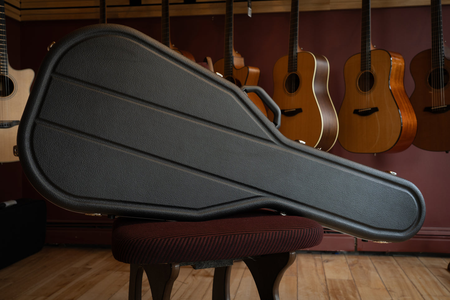 McIlroy A25 Cedar/English Black Walnut