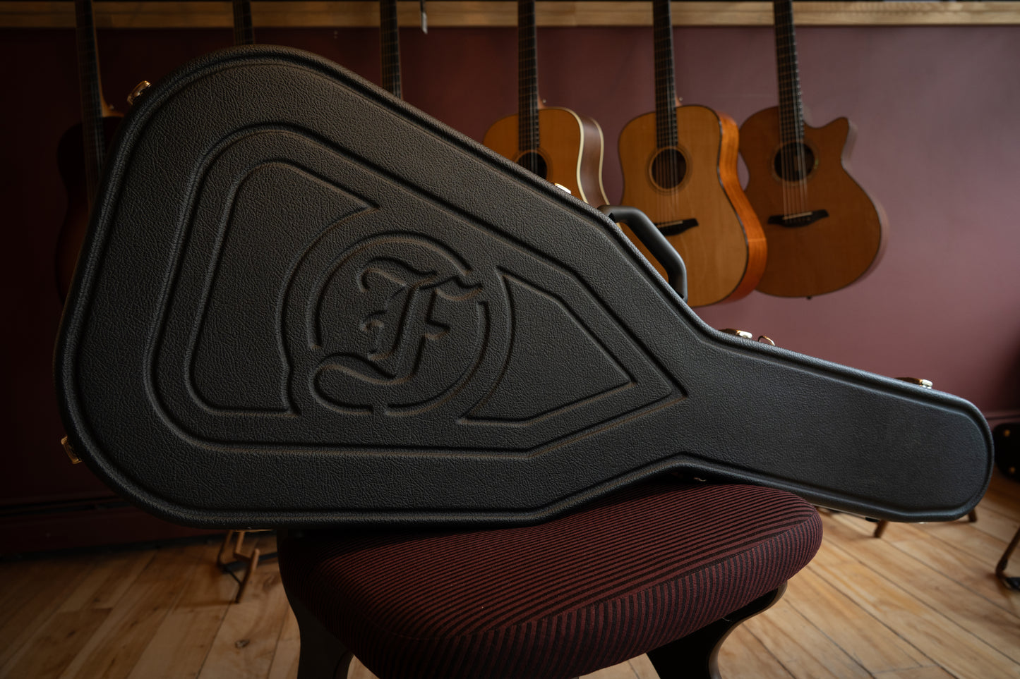 Previously Owned Furch Red Series G-LC Alpine/Cocobolo