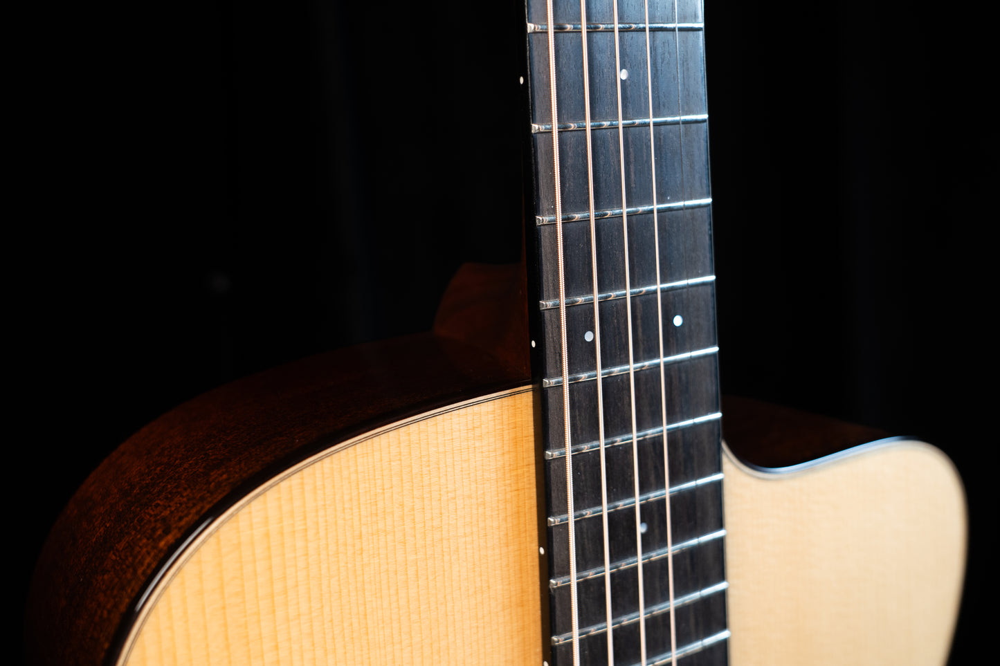 Bourgeois L-DB 12 Fret Torrefied Adirondack/Sinker Mahogany