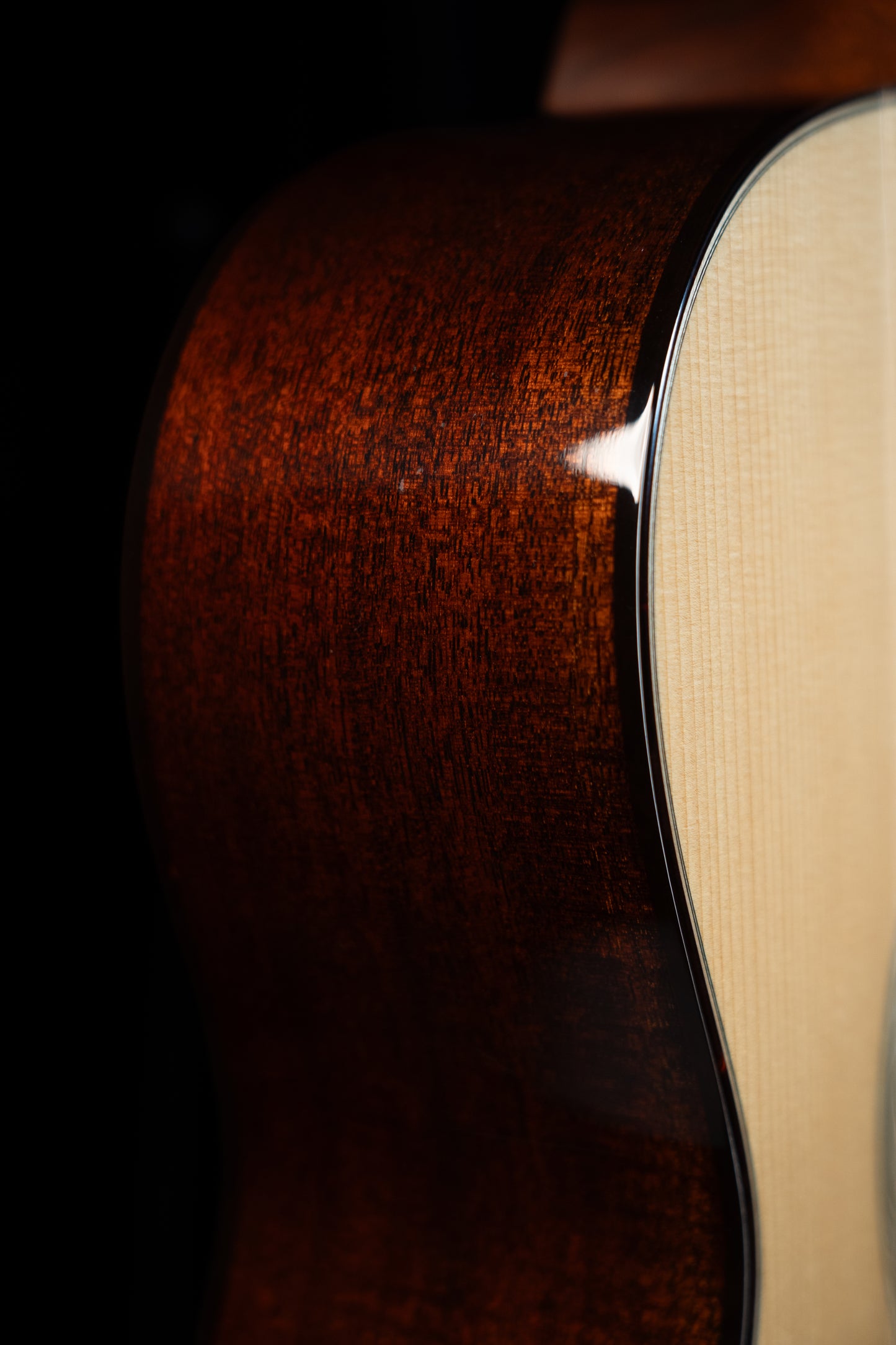 Bourgeois L-DB 12 Fret Torrefied Adirondack/Sinker Mahogany