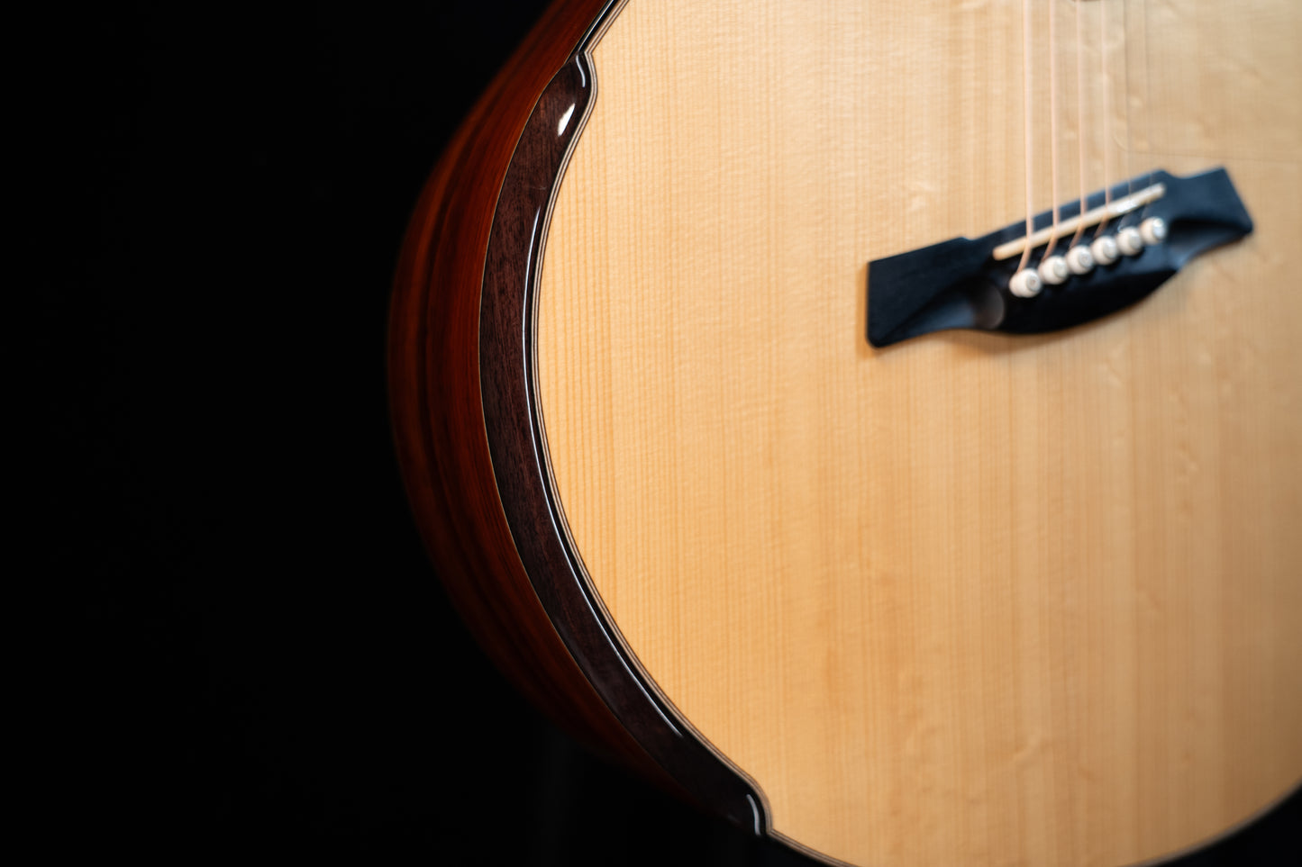 Hozen Blue Label MJ Swiss Moon Spruce/Cocobolo Fan Fret Updated Pics!