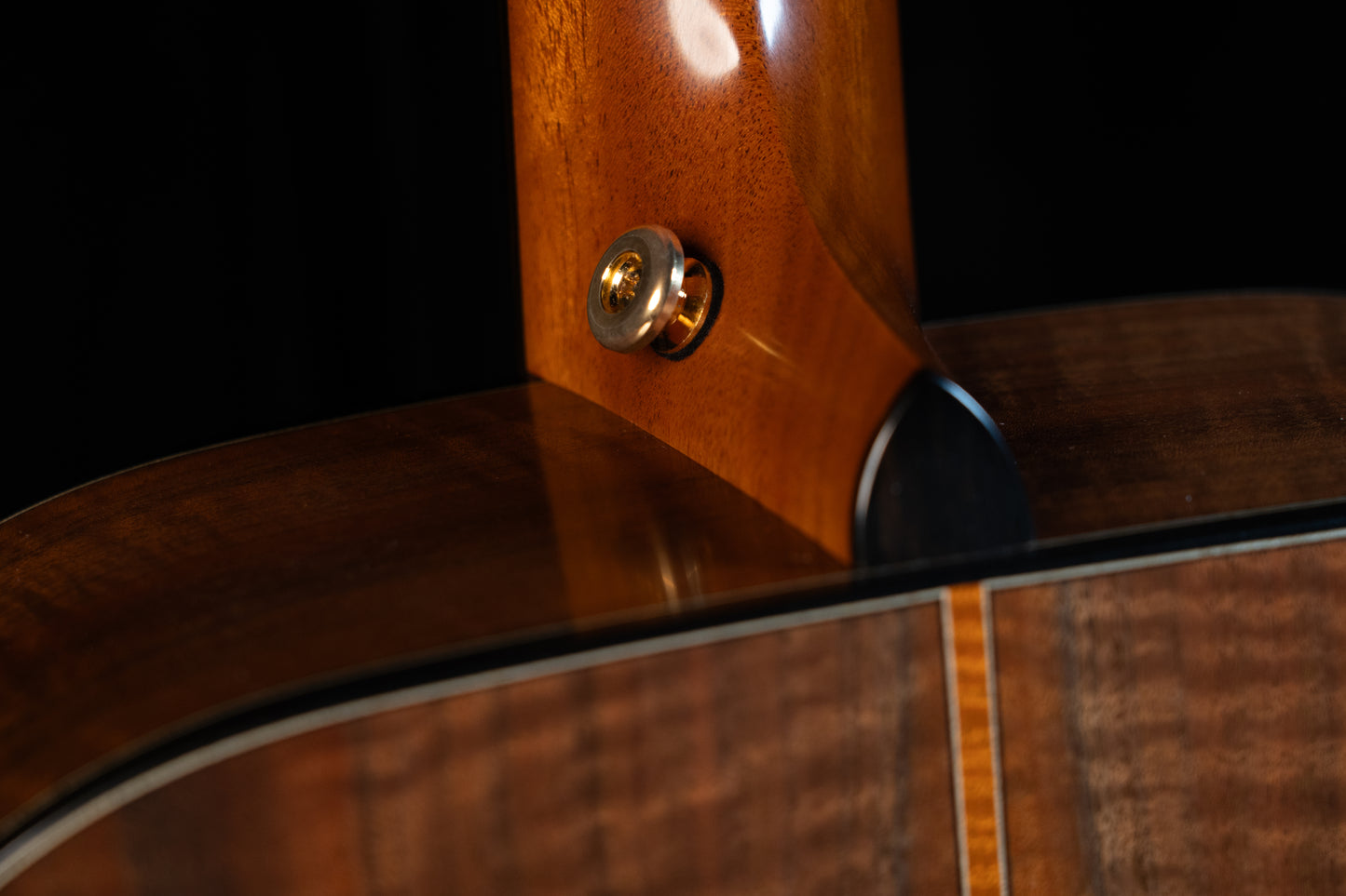 Previously Owned McNally Deep Body OM Sitka/Claro Walnut