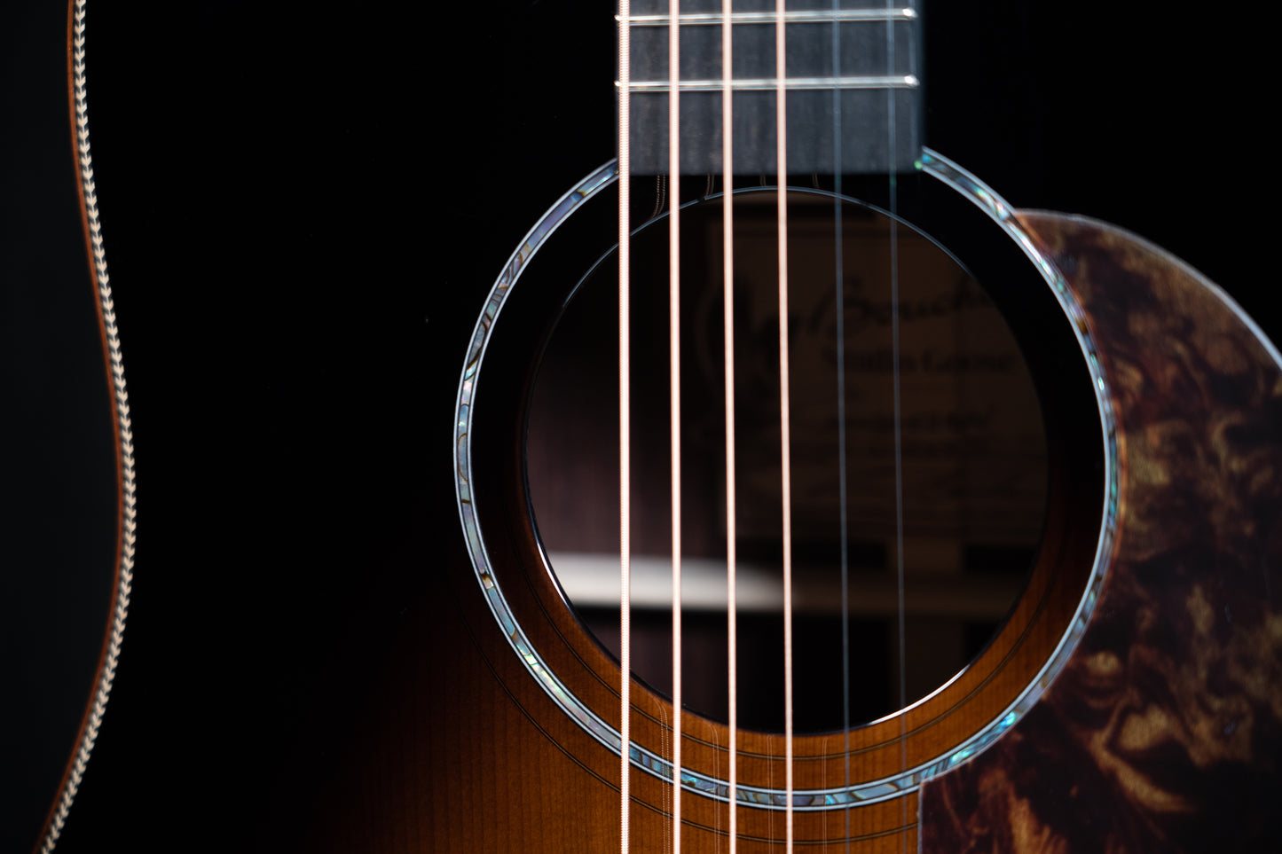 Boucher SG-52-BMV Dreadnought Sunburst Torrefied Adirondack/Indian Rosewood