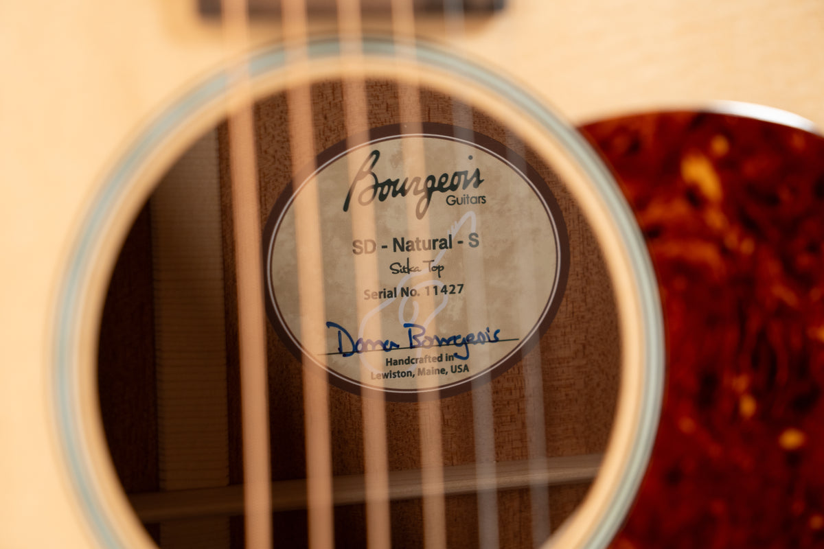 Bourgeois Professional SD Natural S Sitka/Mahogany
