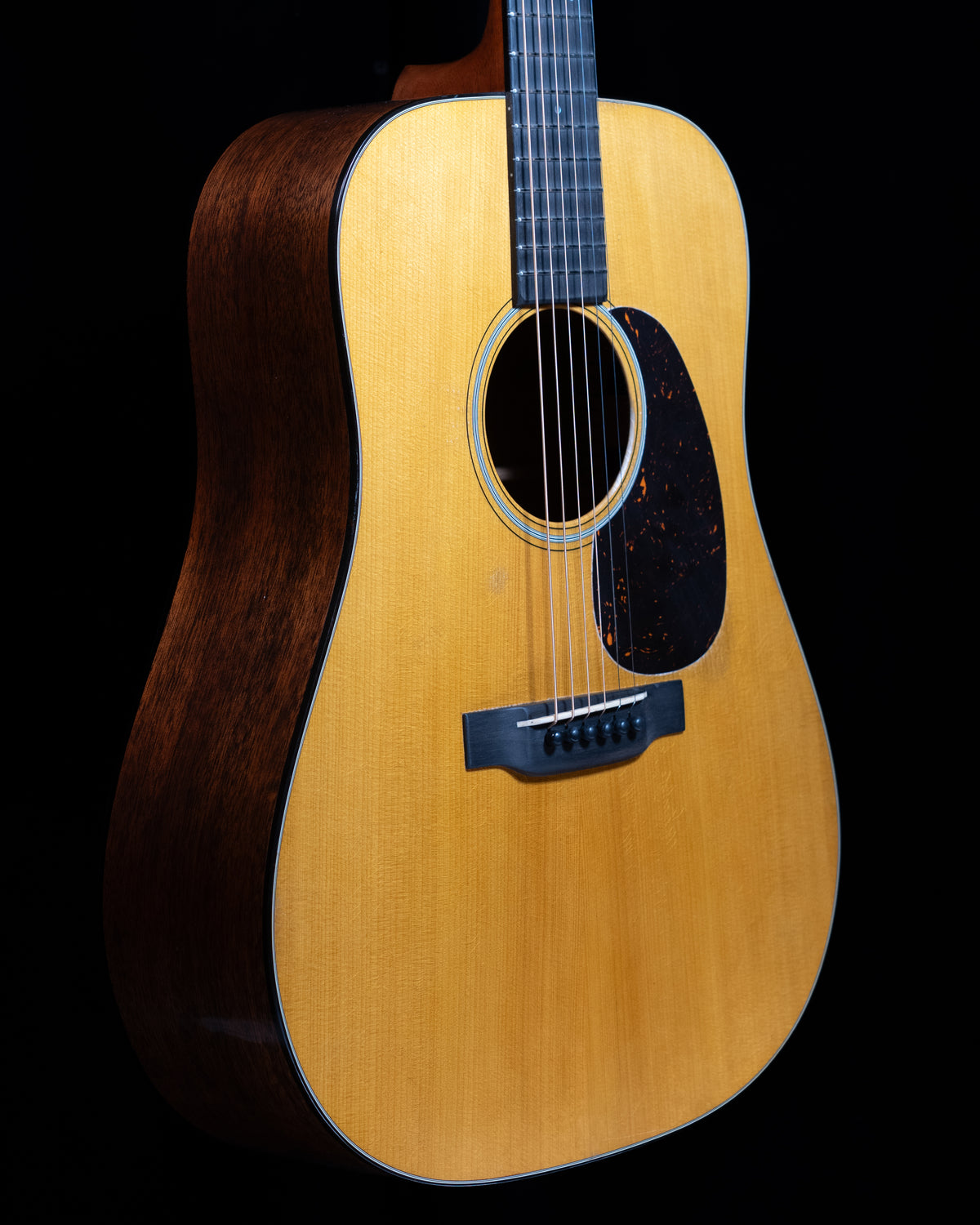 Martin D-18 Authentic Series 1937 VTS Aged