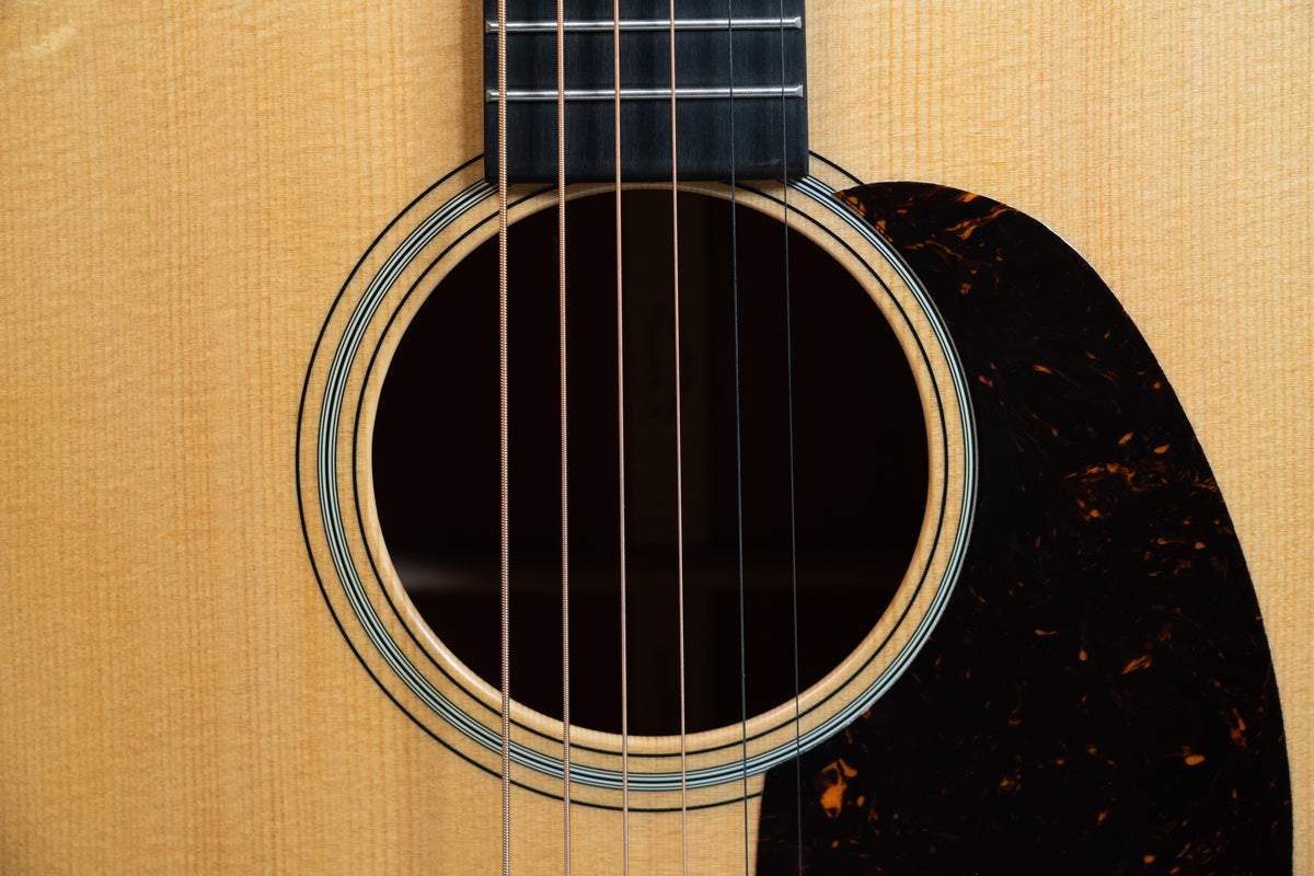 Martin Standard Series D-18 Satin