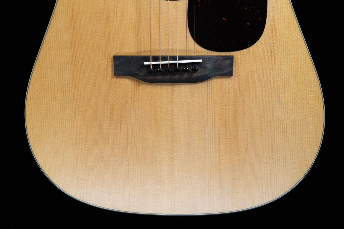 Martin Standard Series D-18 Satin