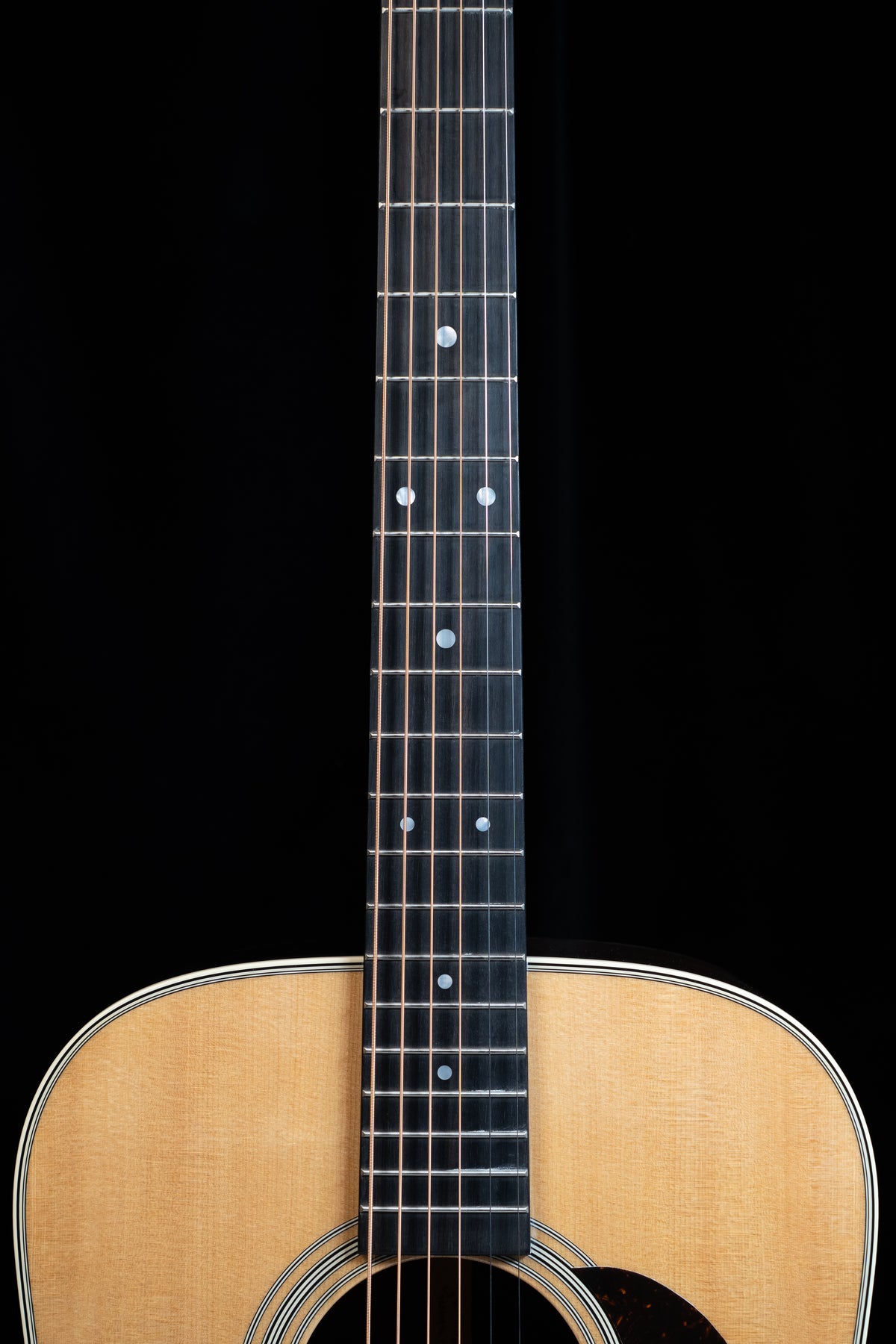 Martin Standard Series D-28