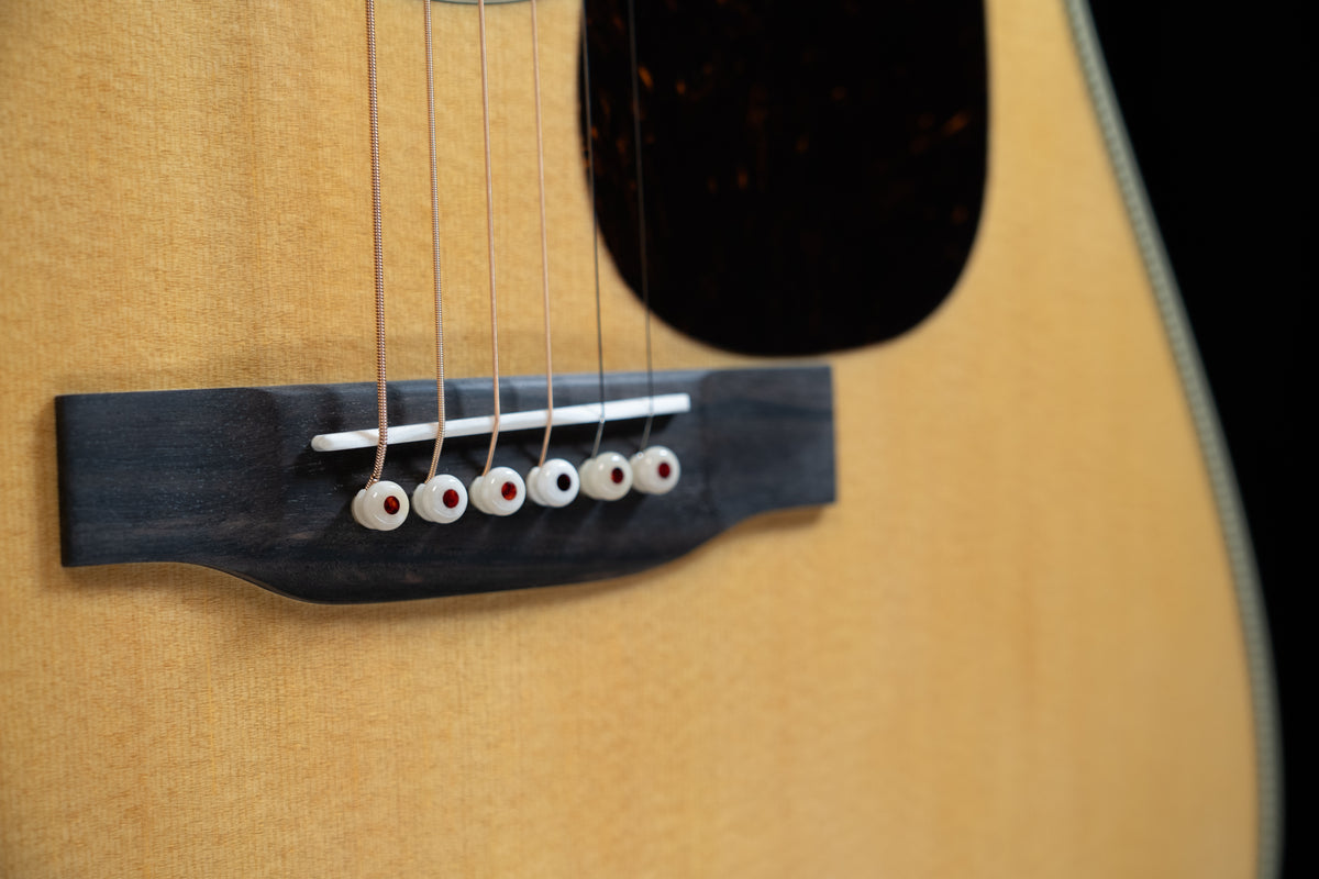 Martin Standard Series HD-28