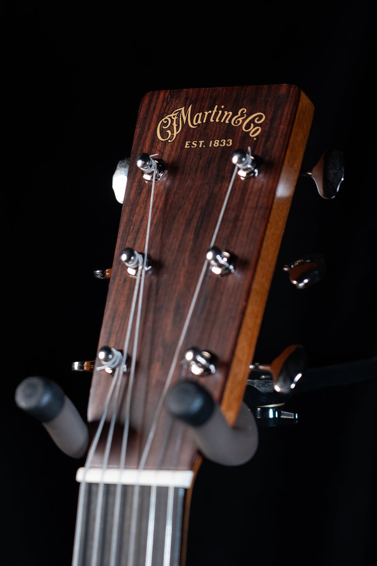 Martin Standard Series 00-18
