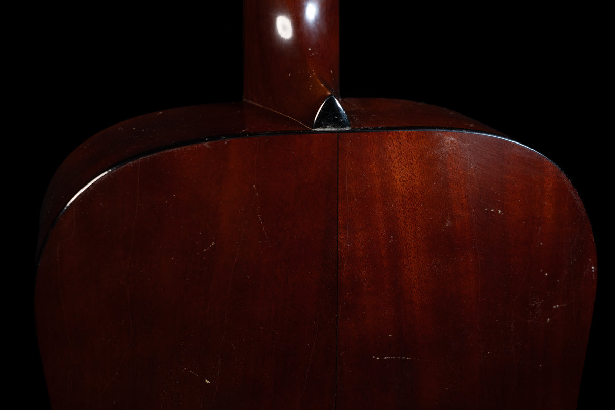 Atkin Essential D Baked Sitka/Mahogany