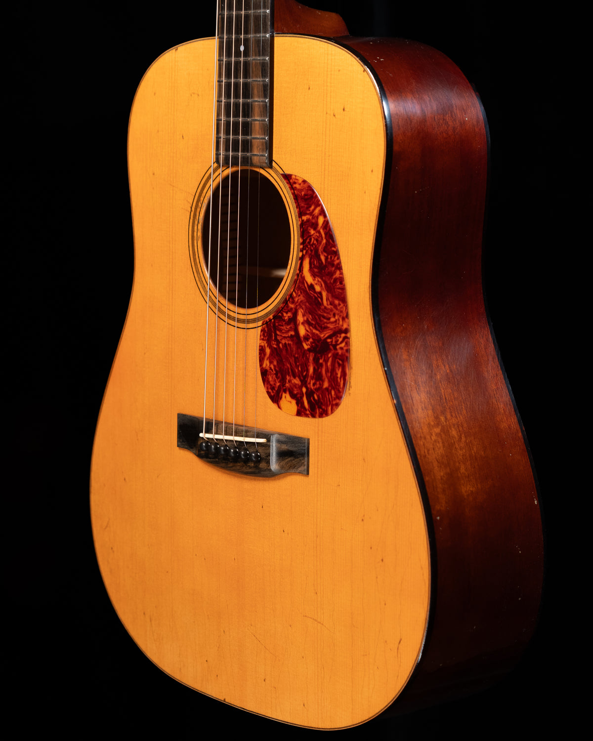 Atkin Essential D Baked Sitka/Mahogany