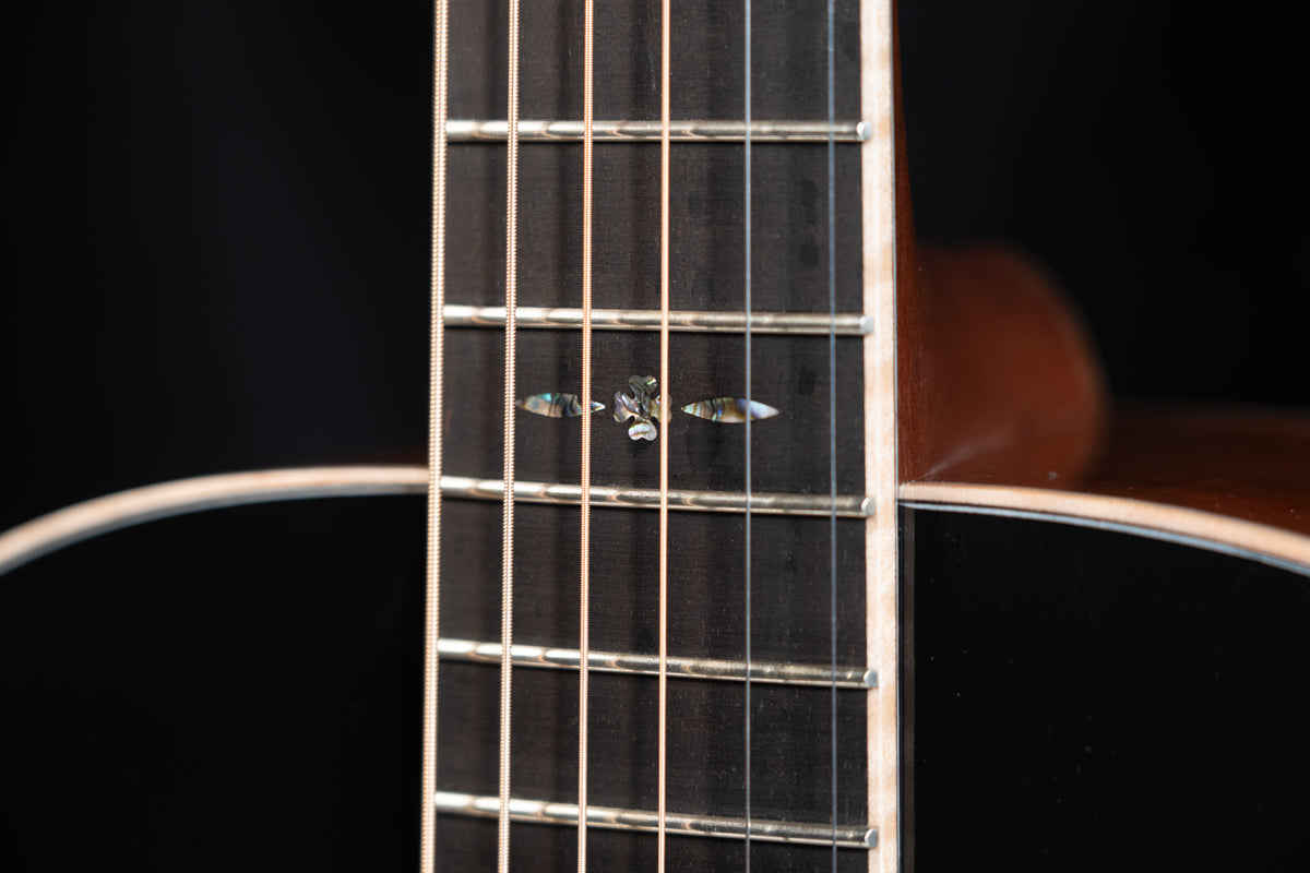 Huss & Dalton DS-12 Custom Carpathian Spruce/Figured Mahogany 12 Fret