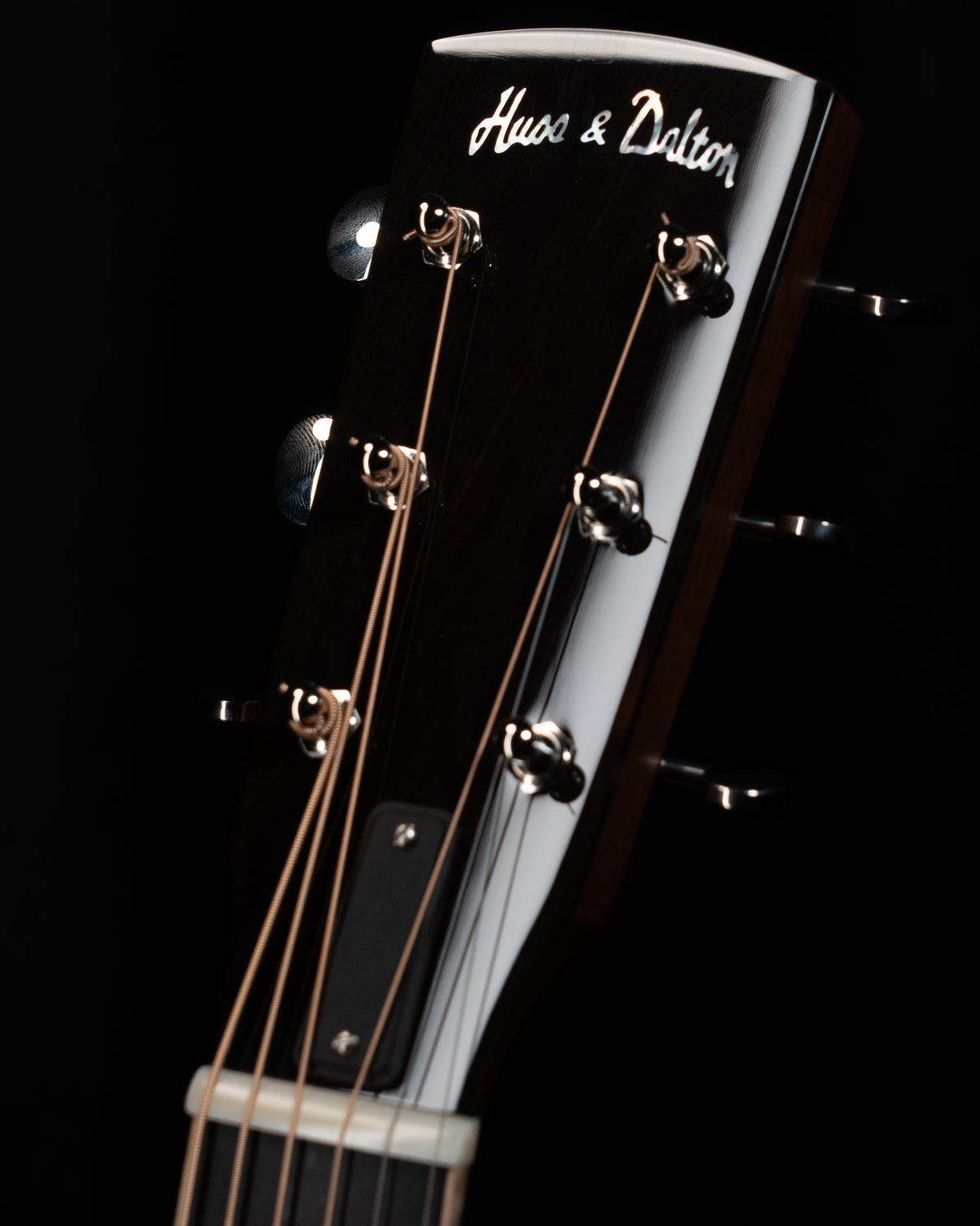 Huss & Dalton DS-12 Custom Carpathian Spruce/Figured Mahogany 12 Fret
