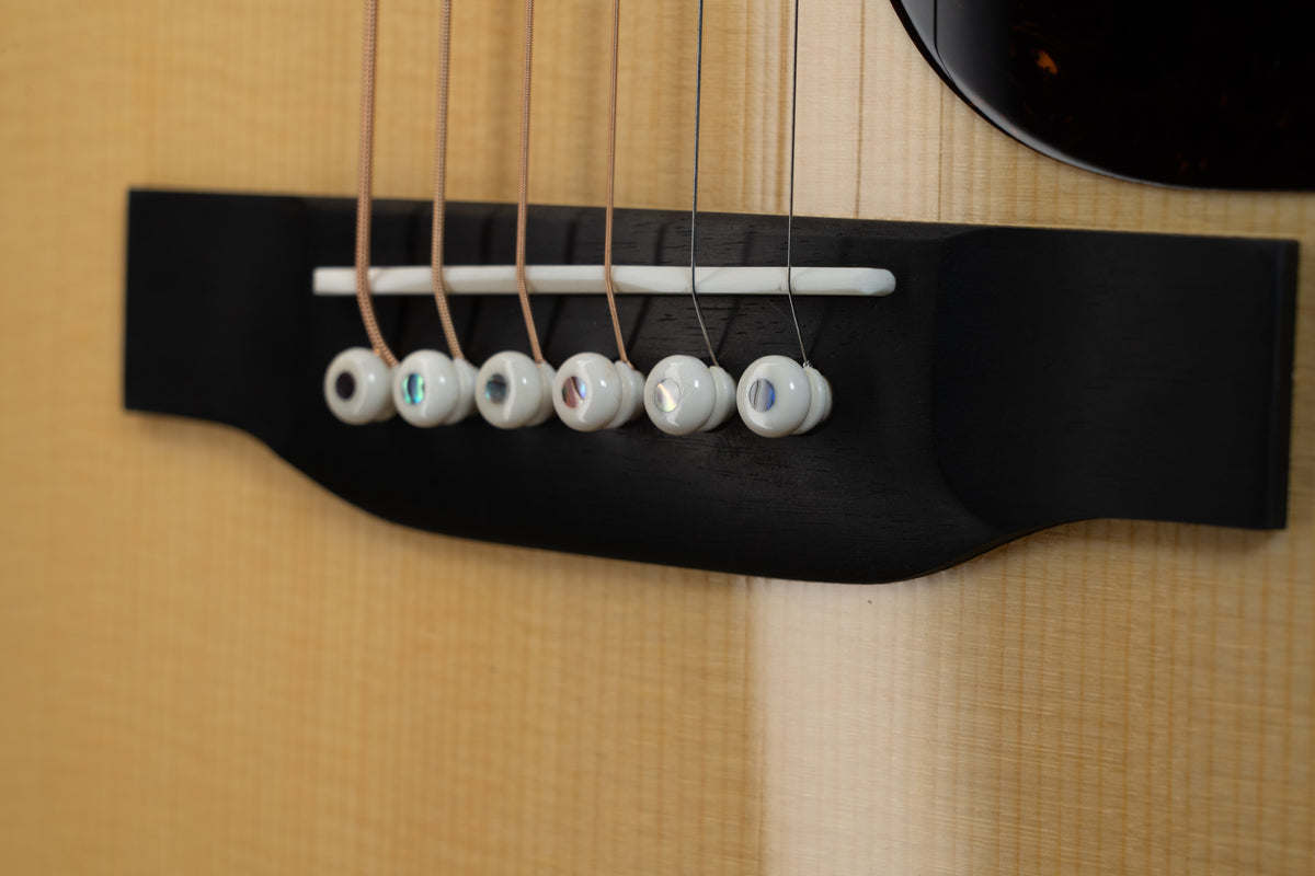 Martin Standard Series J-40