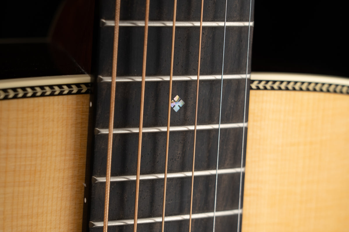 Martin Standard Series OM-28
