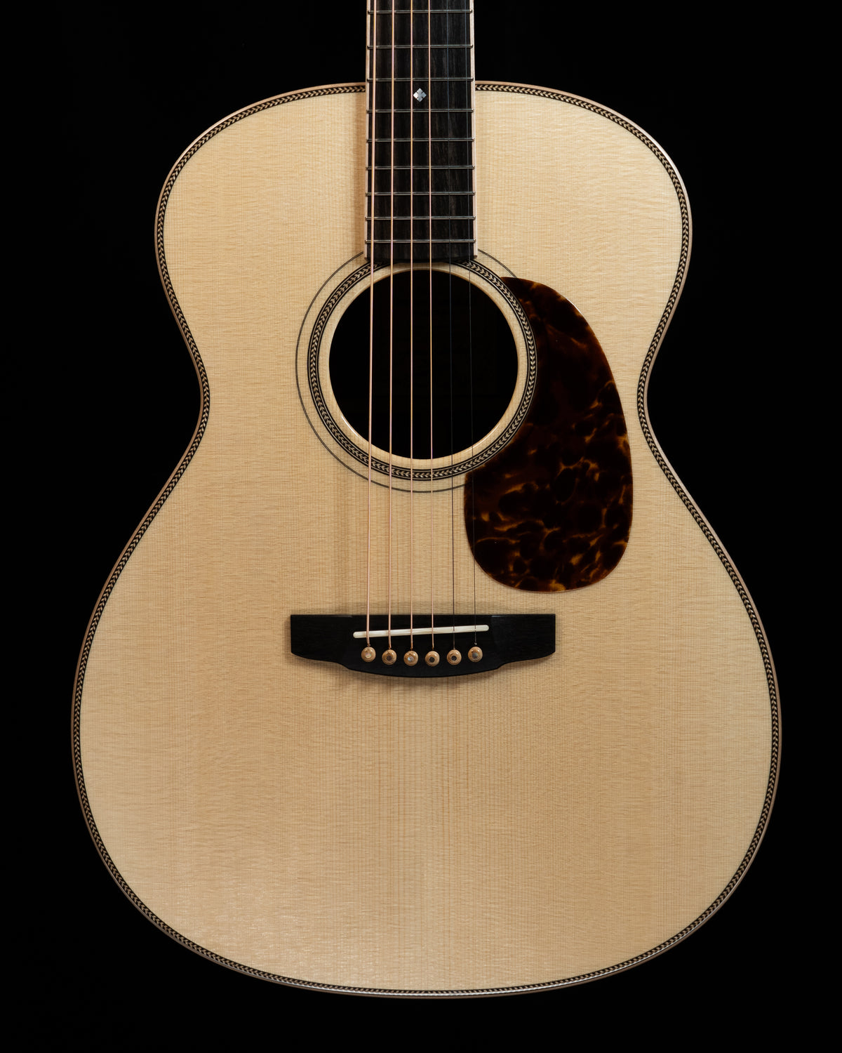 Goodall OM AAA Adirondack/EI Rosewood