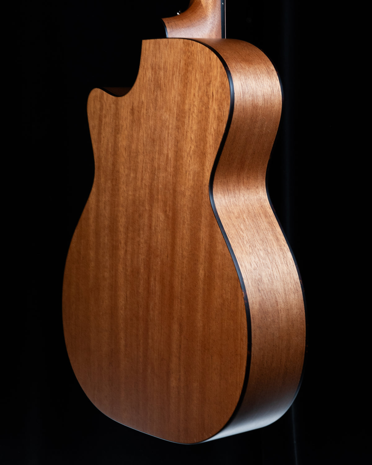 Furch Blue Series OMc-CM 43mm Nut Cedar/Mahogany