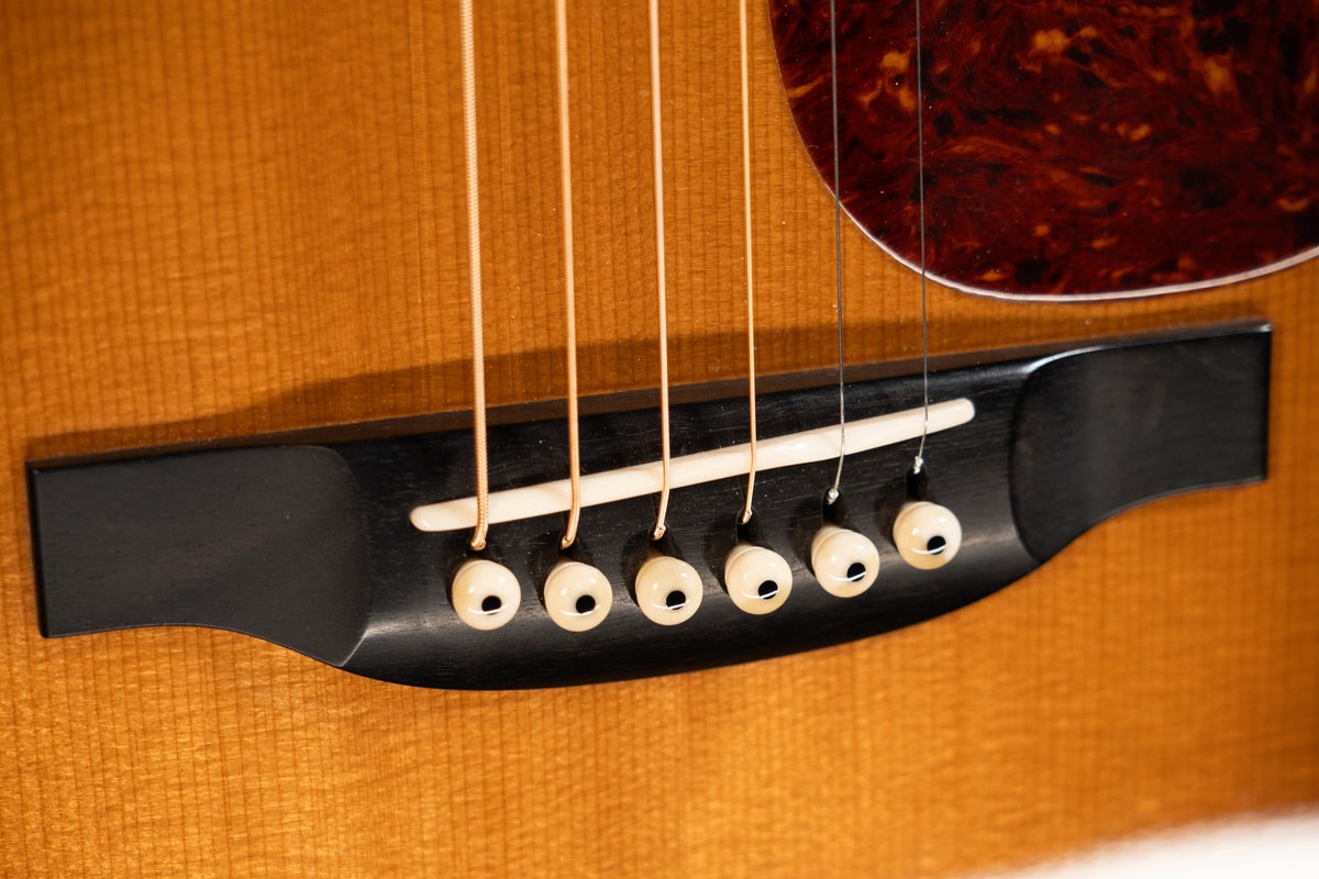 Previously Owned Bourgeois JOMT "Jumbo OM Thin Body" Adirondack/Madagascar Rosewood